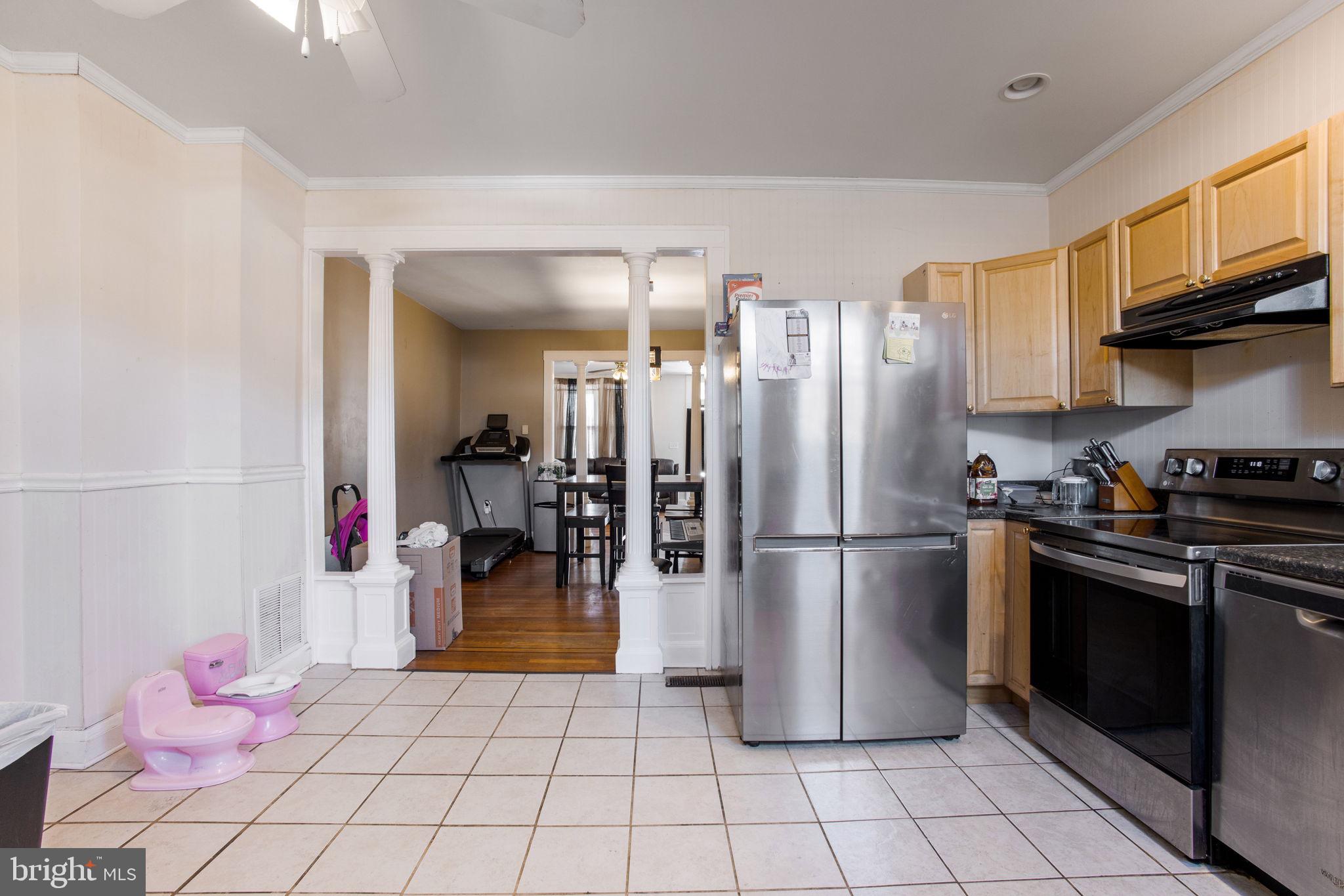 LAKE MONTEBELLO - Residential