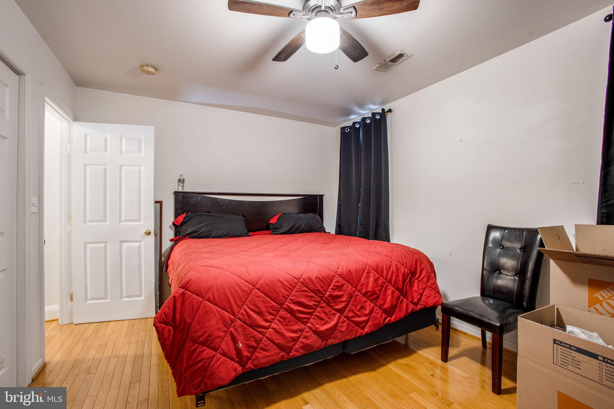 LAKE MONTEBELLO - Residential