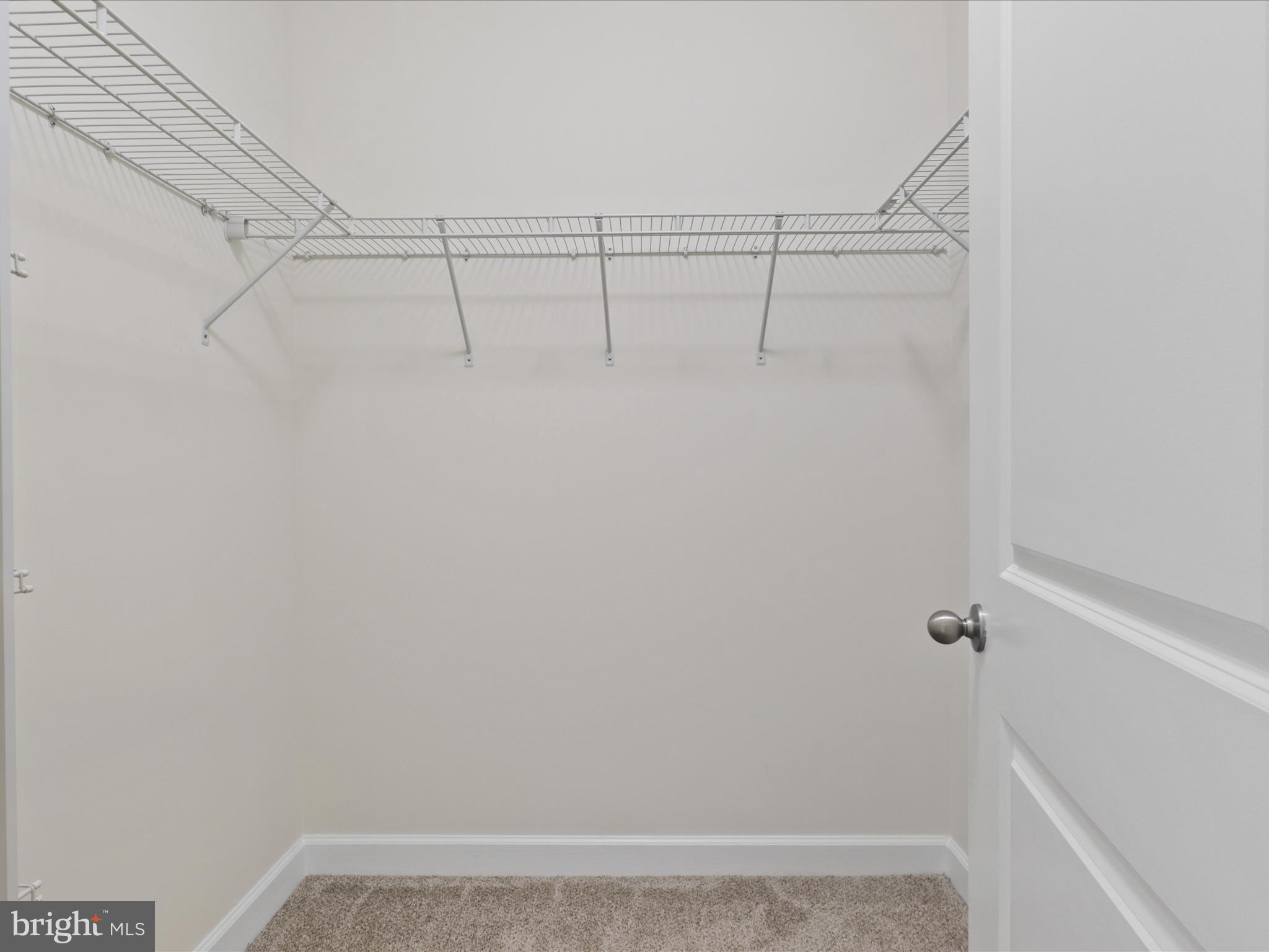 DISCOVERY SQUARE - Residential Lease