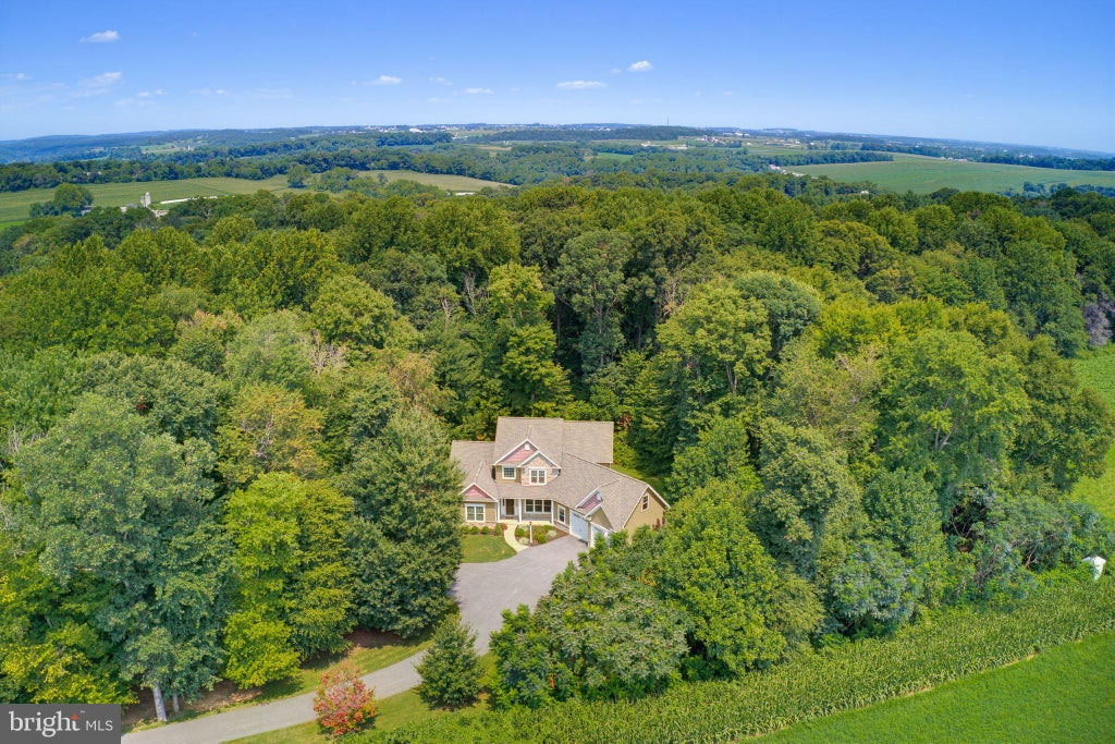 Photo of 717 King Pen Road, KIRKWOOD, PA 17536 (MLS # PALA2093674)