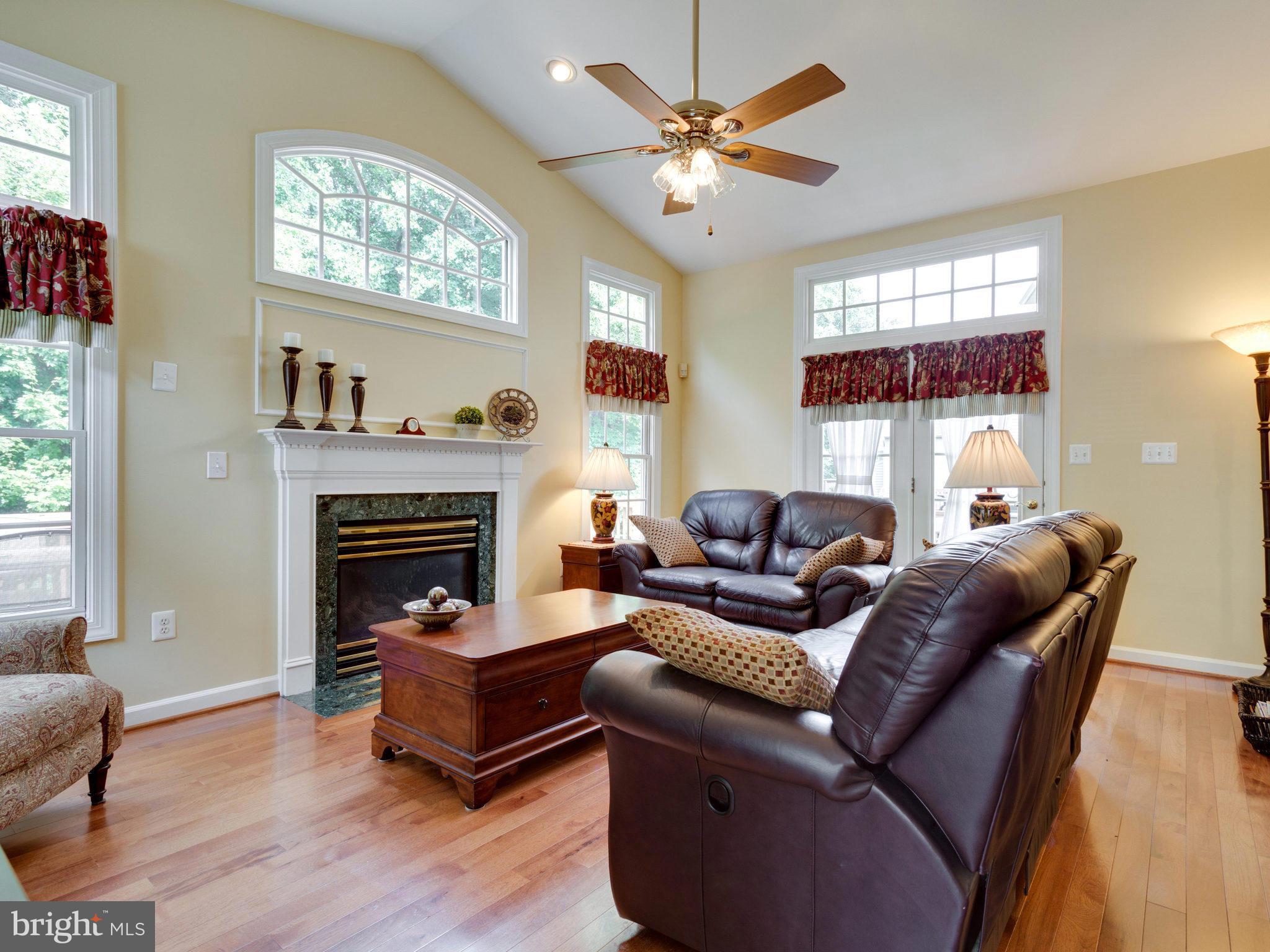 KINGSTOWNE - Residential