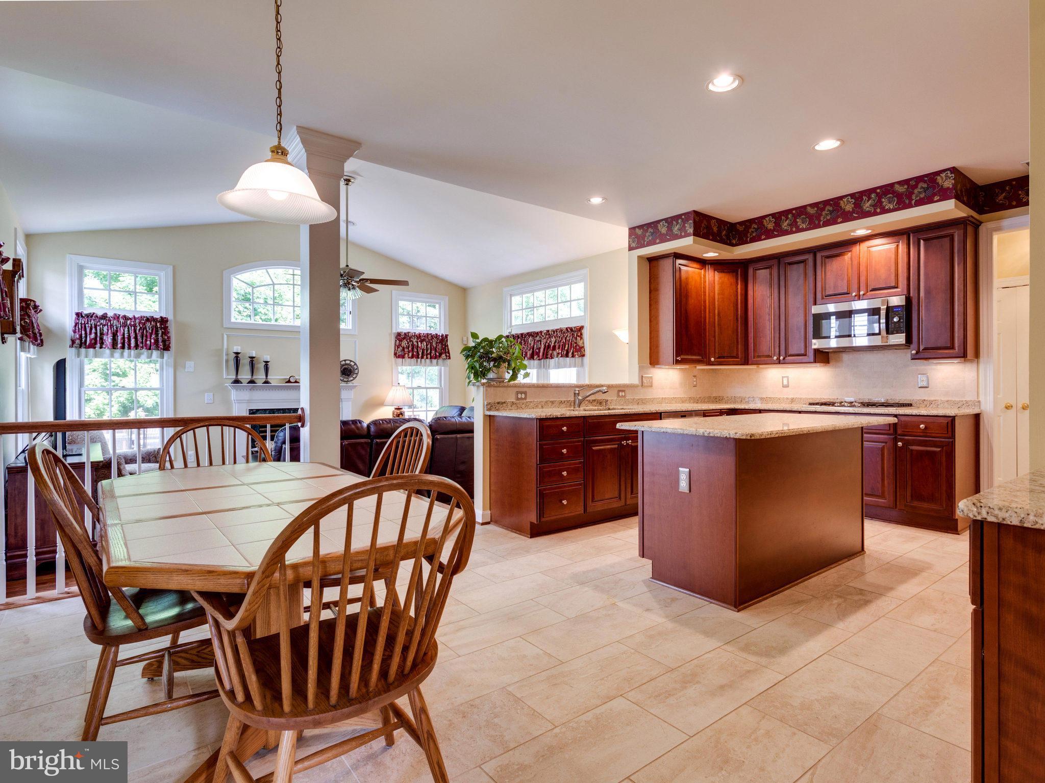 KINGSTOWNE - Residential