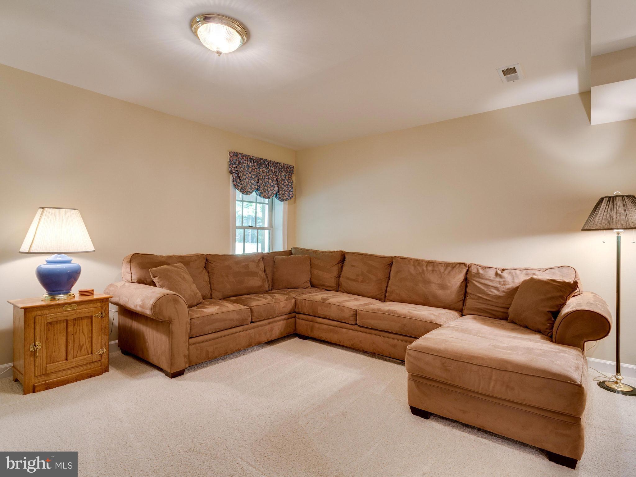 KINGSTOWNE - Residential