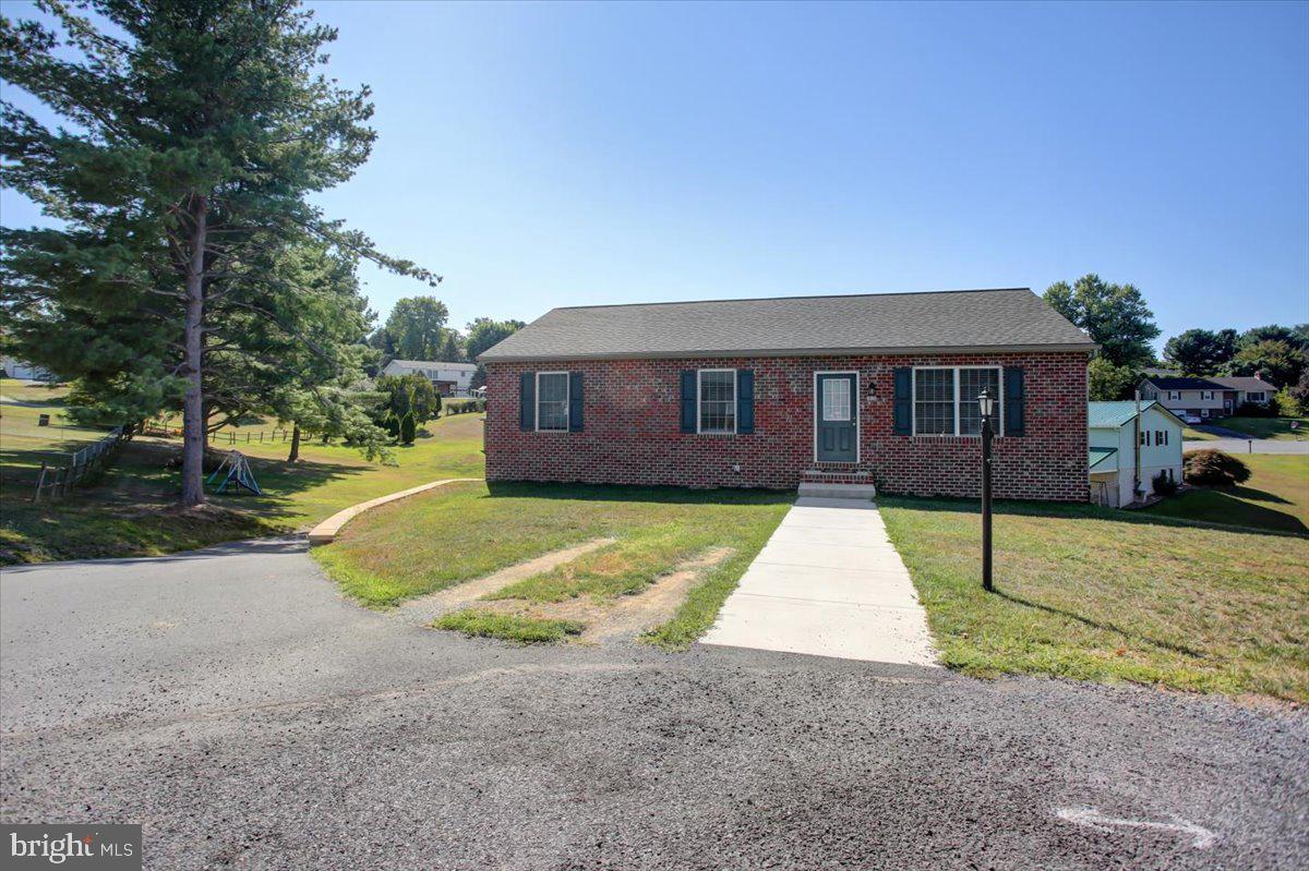 3020 LIVERPOOL CT