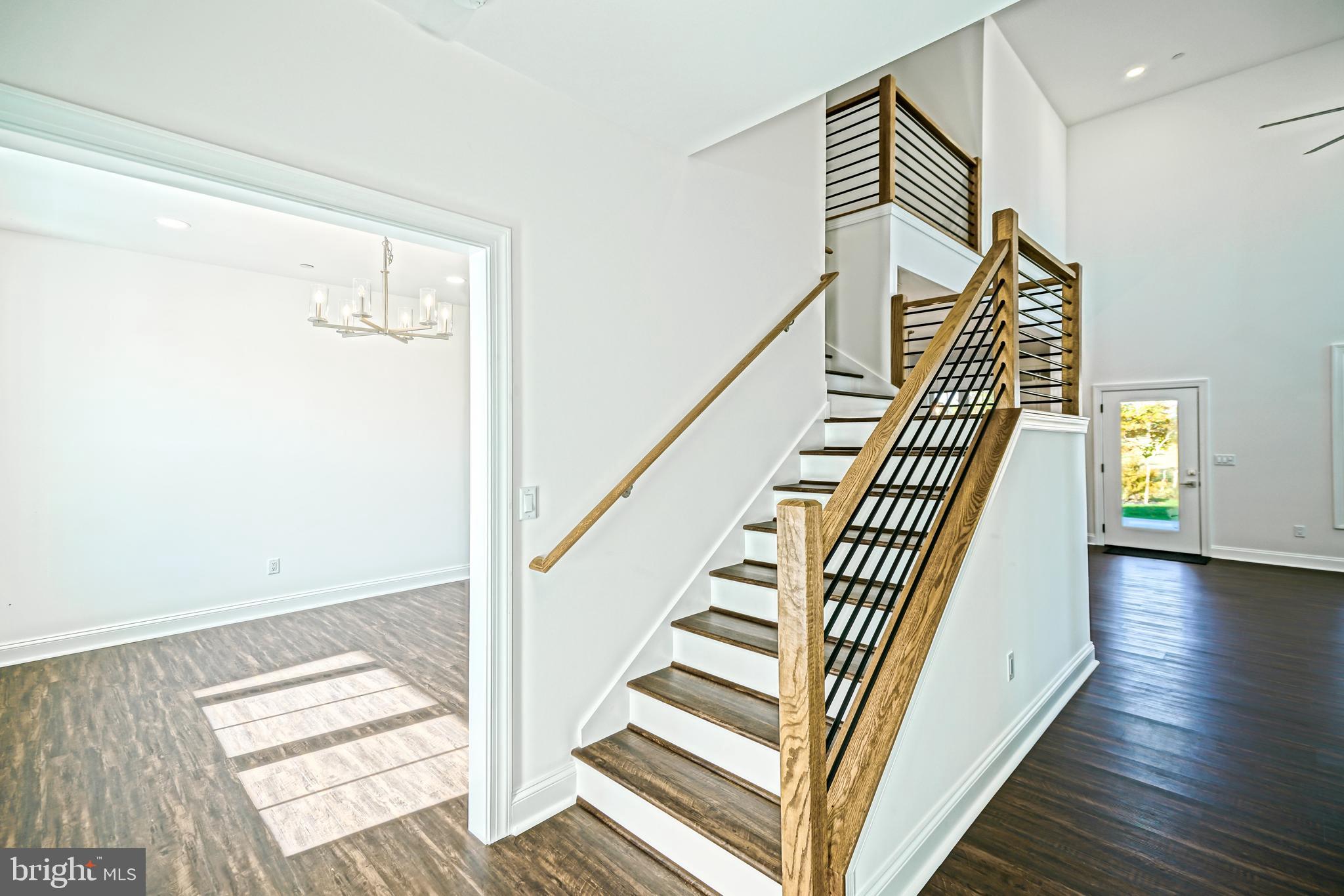 FISHERS COVE - Residential