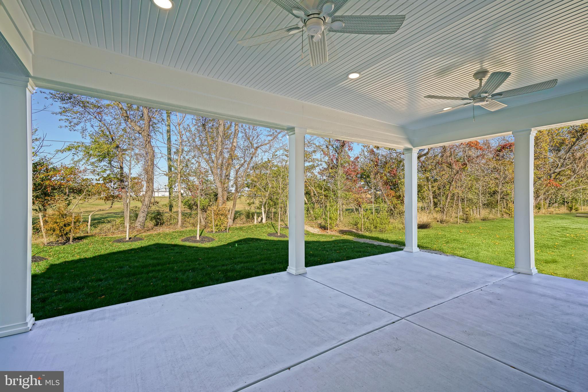 FISHERS COVE - Residential