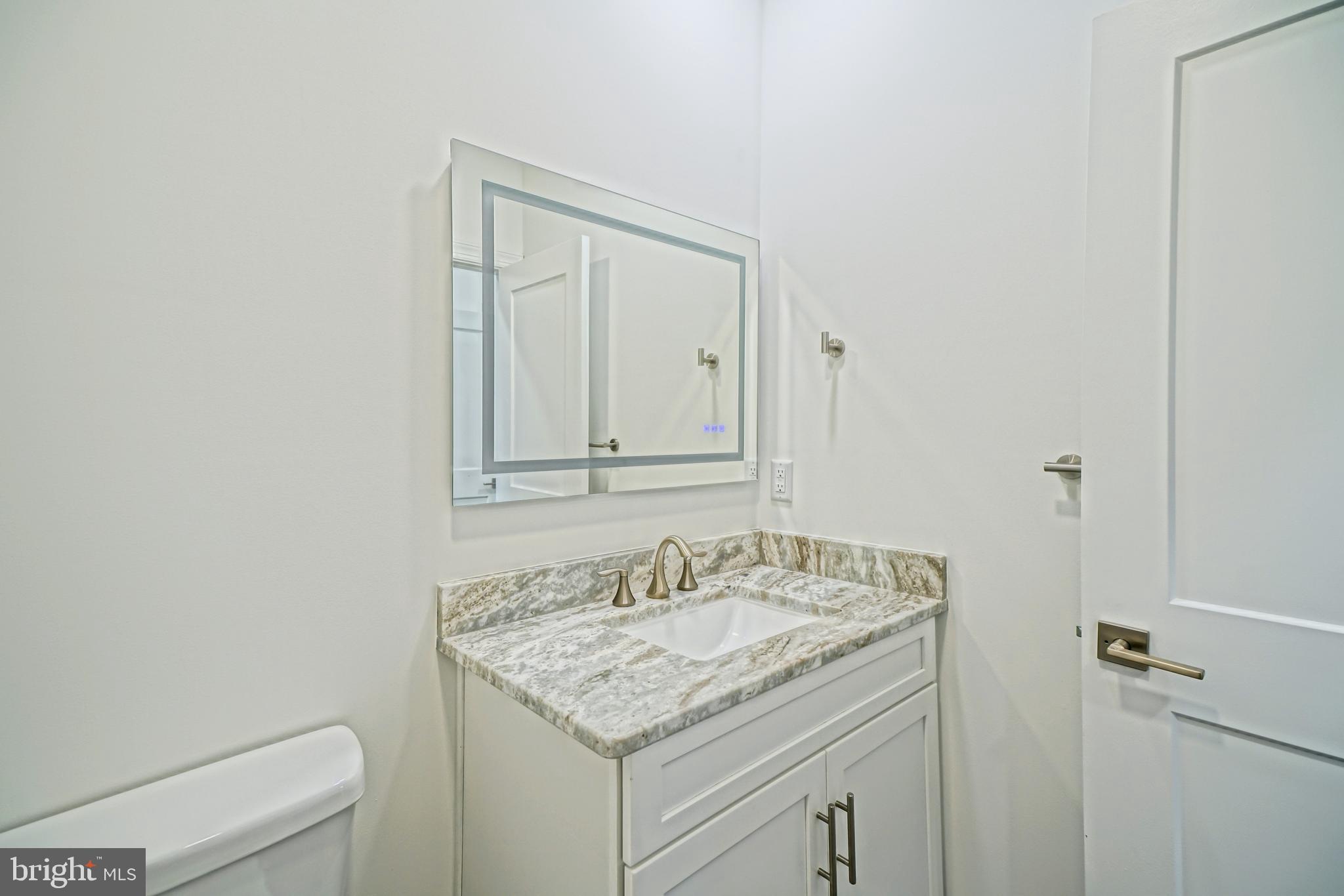 FISHERS COVE - Residential