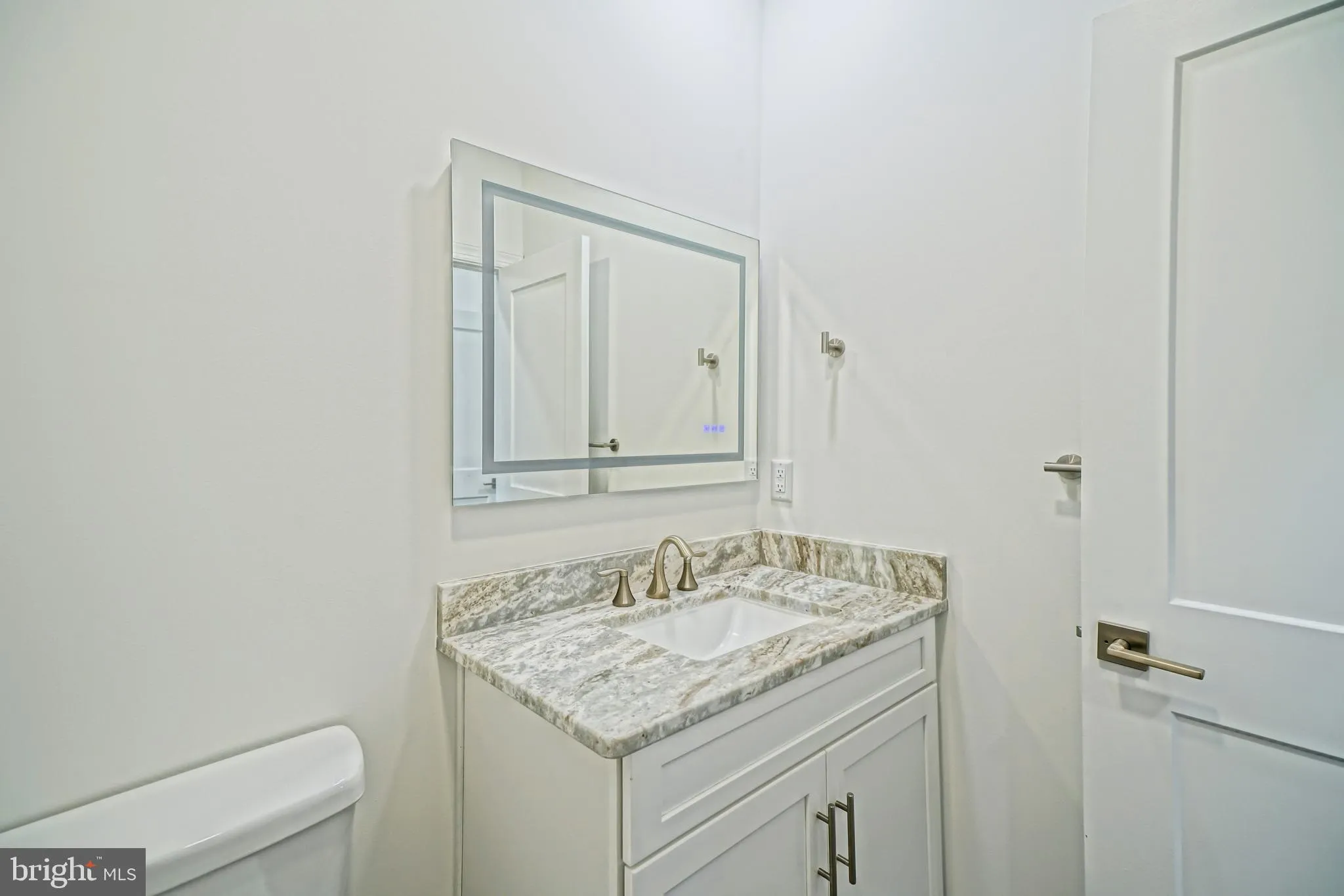 Lewes, Delaware 19958, United States, 5 Bedrooms Bedrooms, ,5 BathroomsBathrooms,Residential,Coming Soon,220544