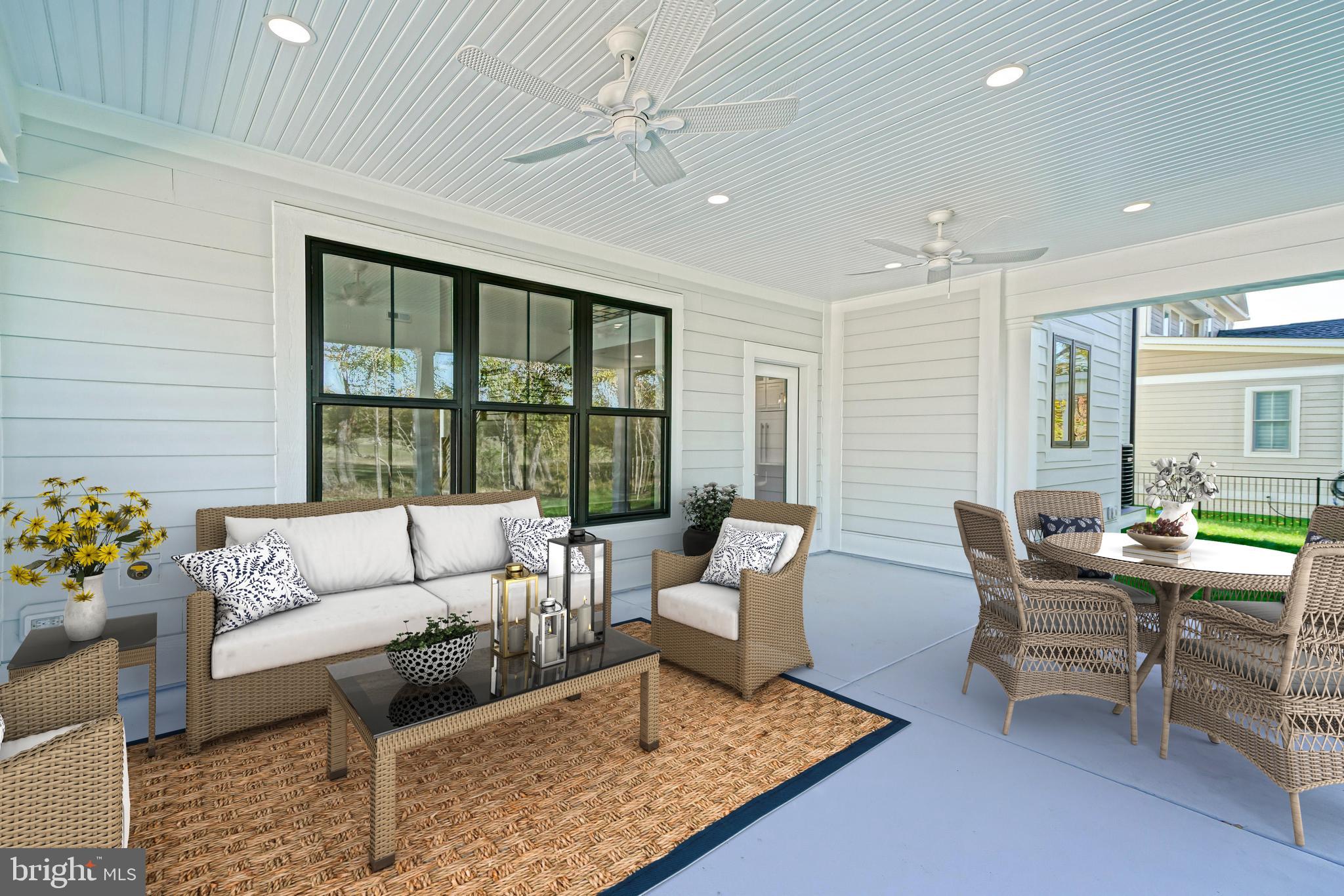 FISHERS COVE - Residential