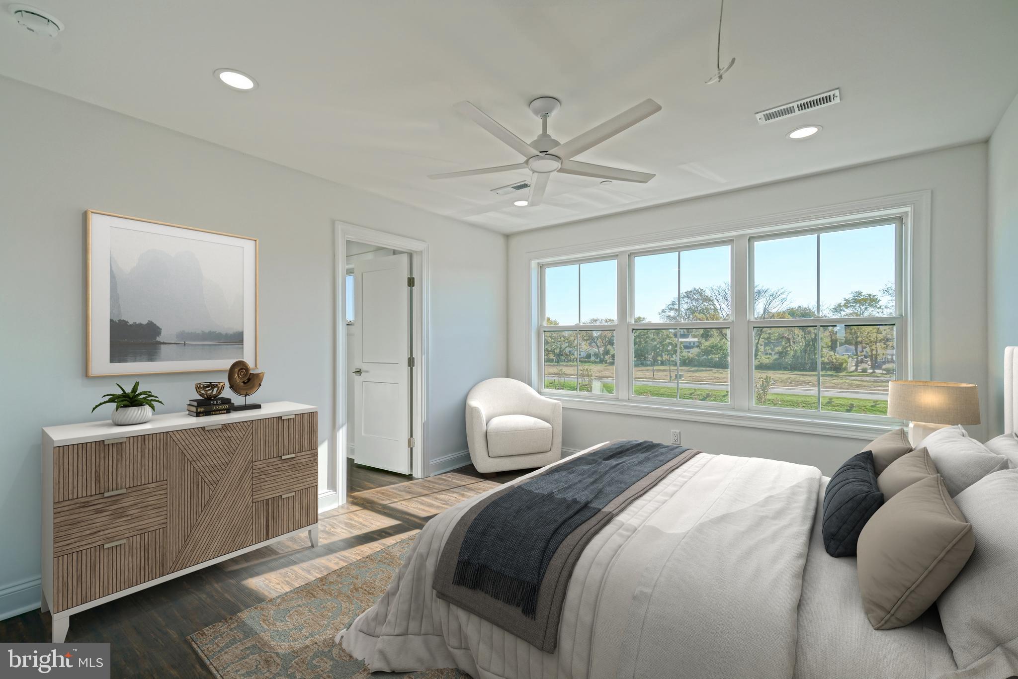 FISHERS COVE - Residential