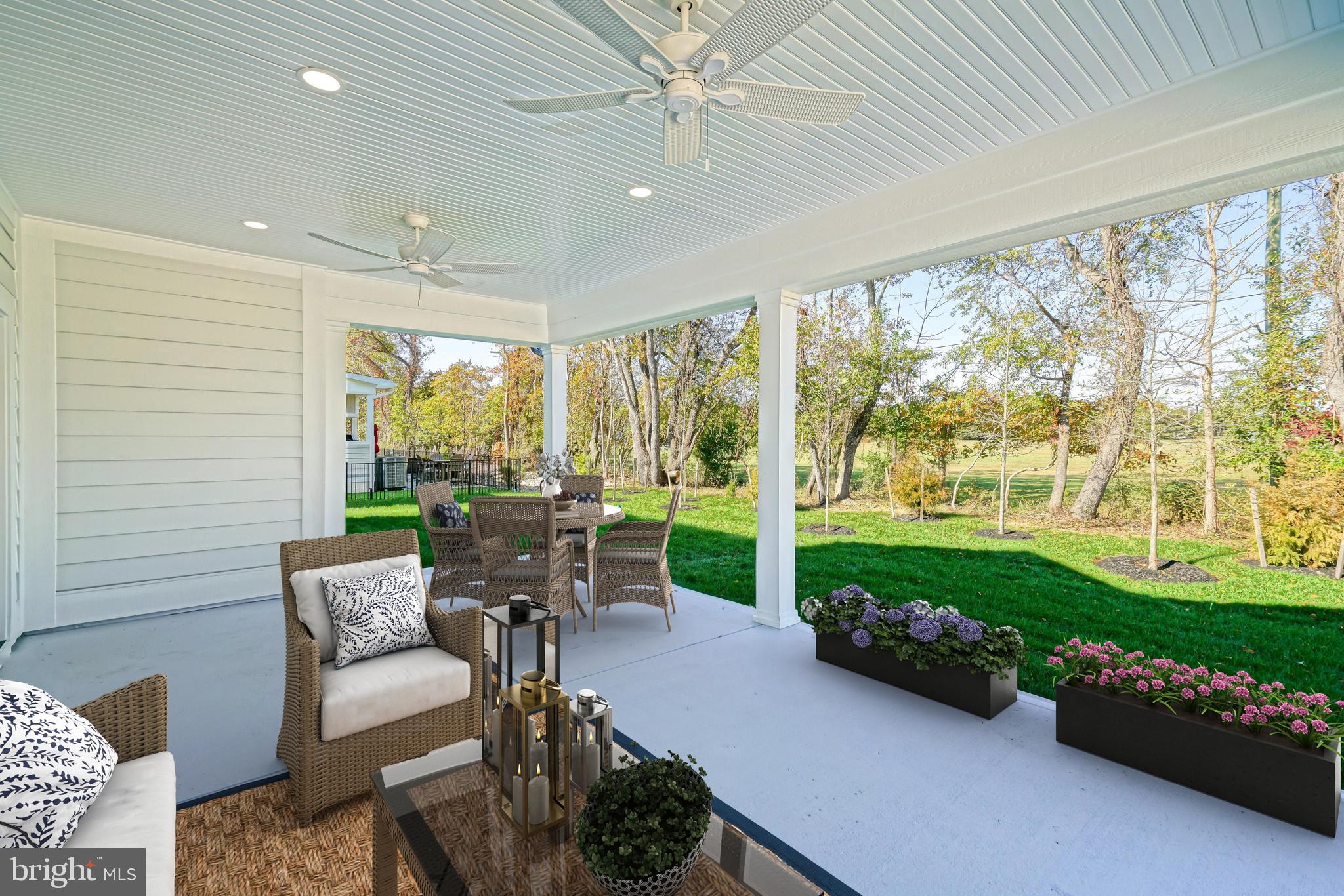 FISHERS COVE - Residential