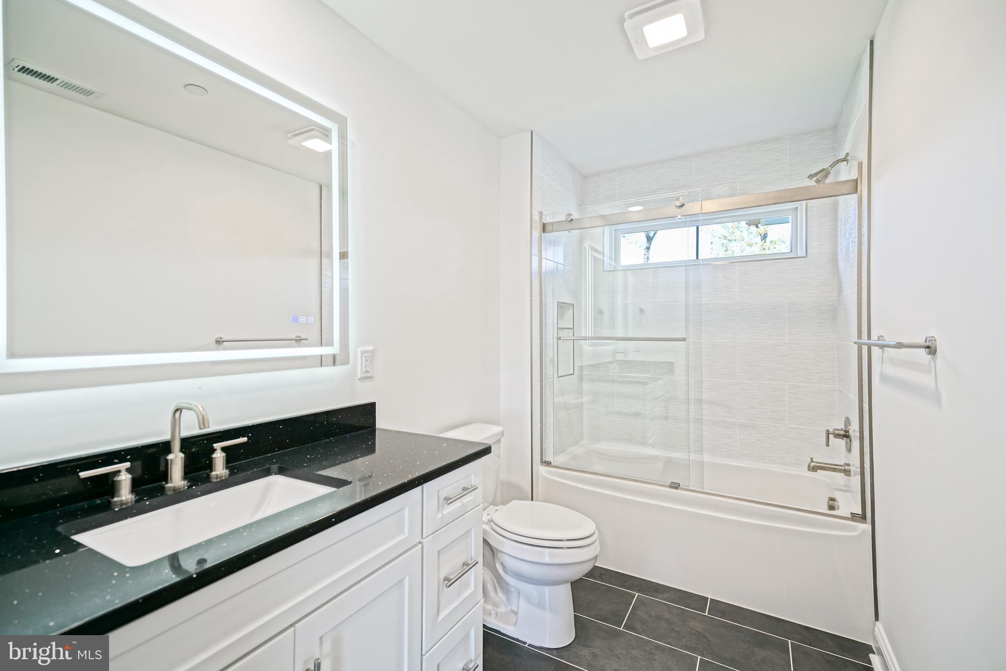 FISHERS COVE - Residential