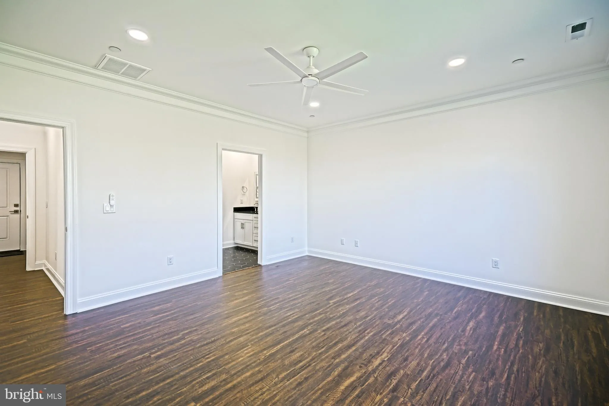 Lewes, Delaware 19958, United States, 5 Bedrooms Bedrooms, ,5 BathroomsBathrooms,Residential,Coming Soon,220544