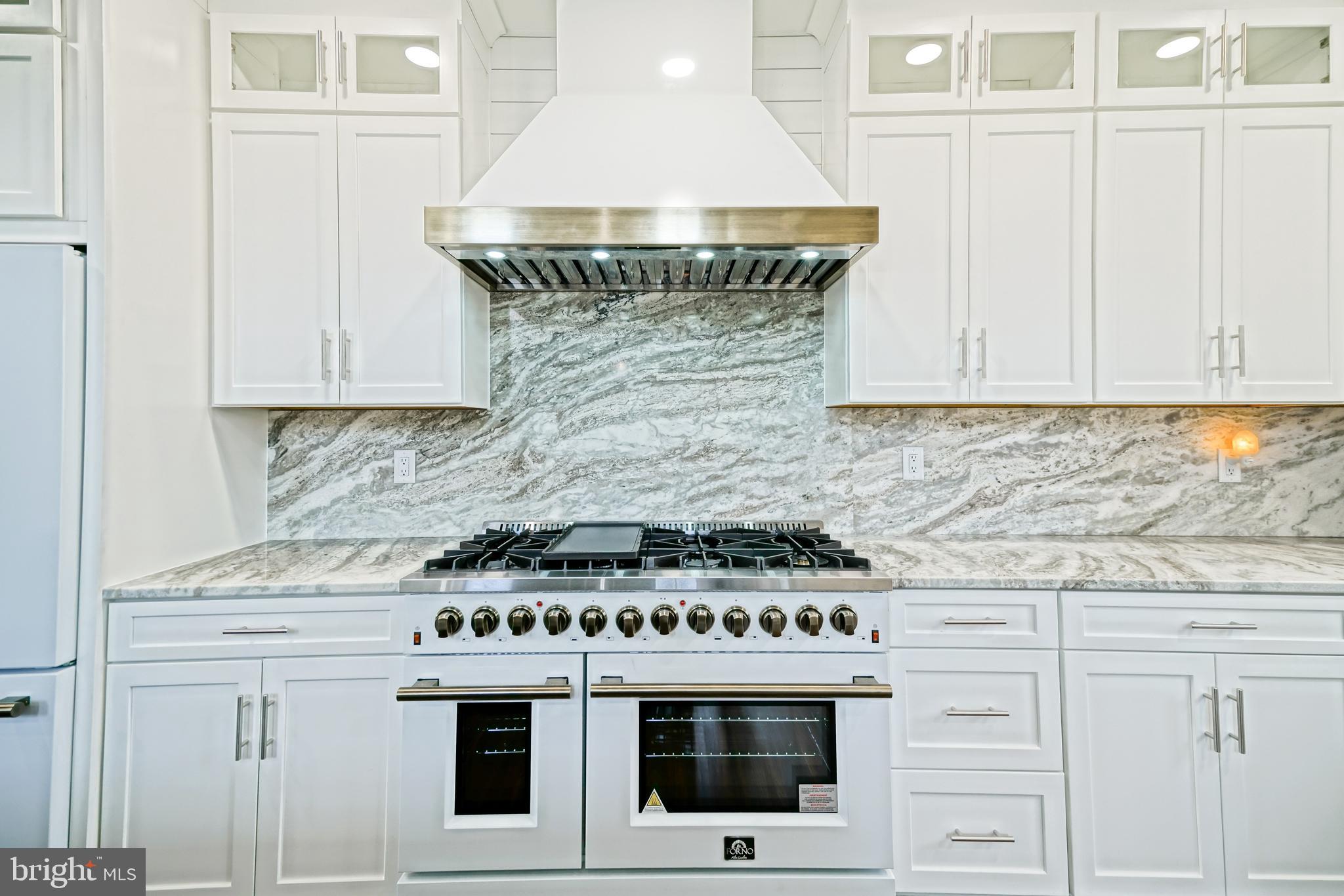 FISHERS COVE - Residential