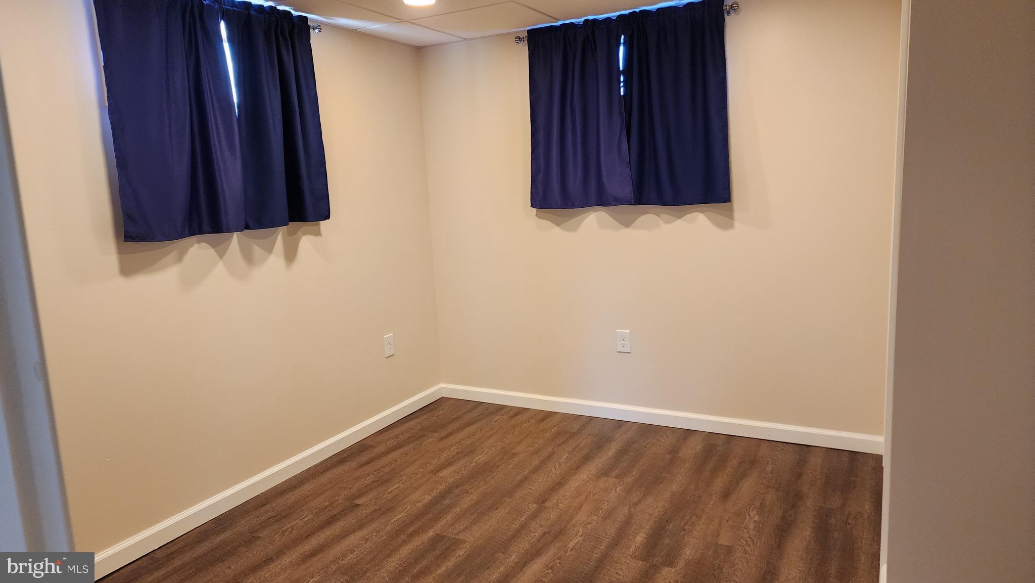 RED LION - Residential