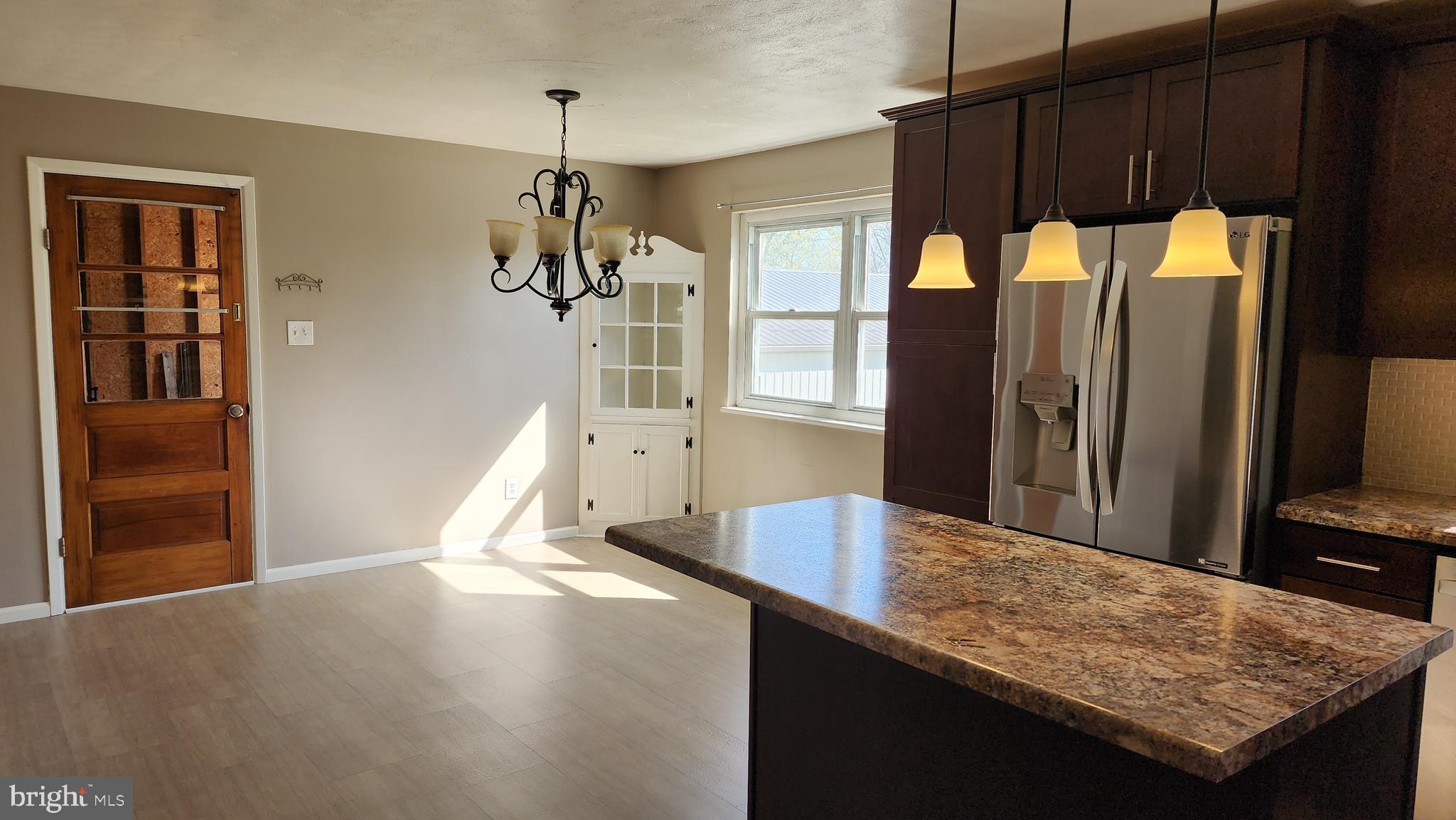 RED LION - Residential