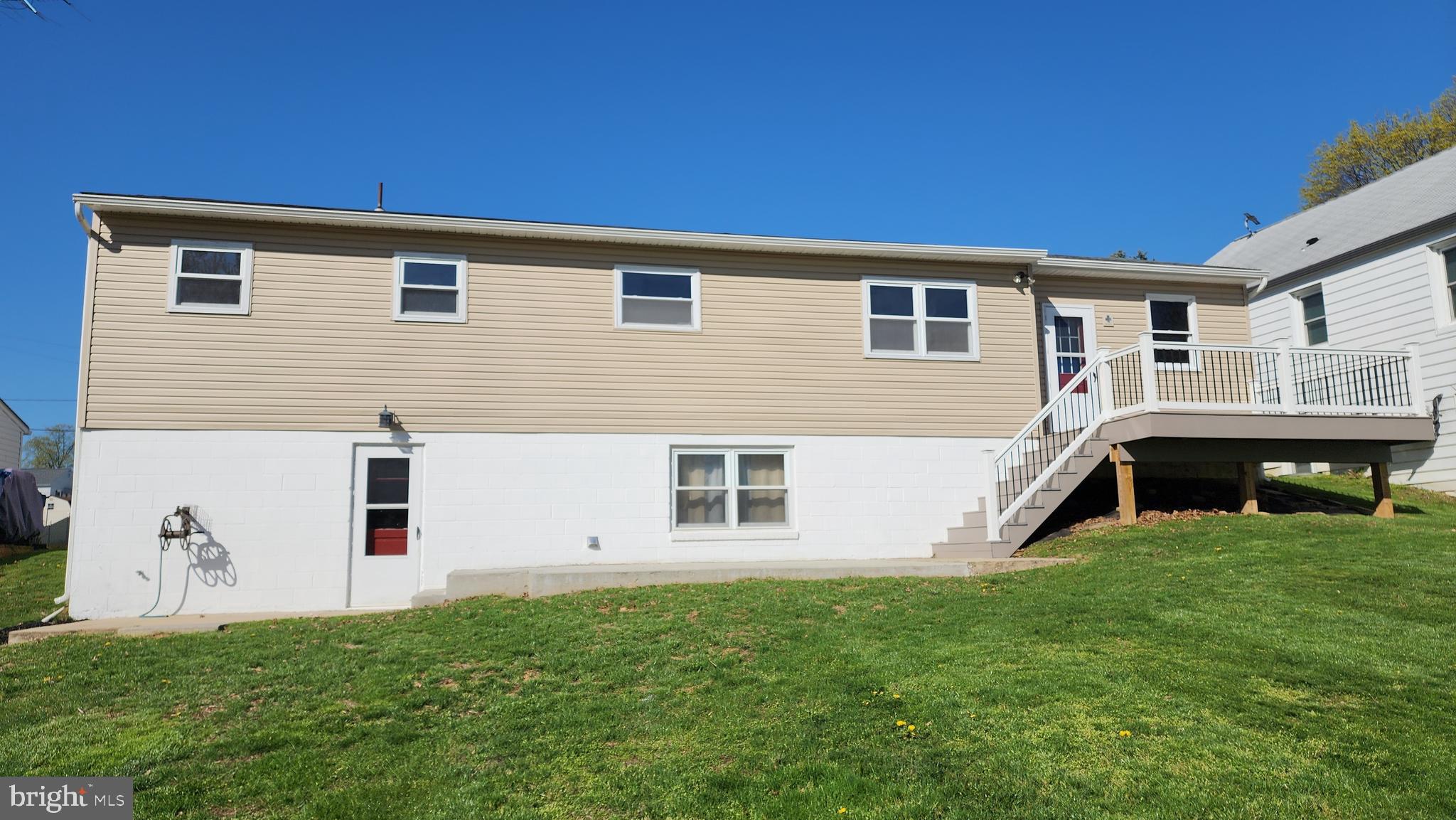 RED LION - Residential