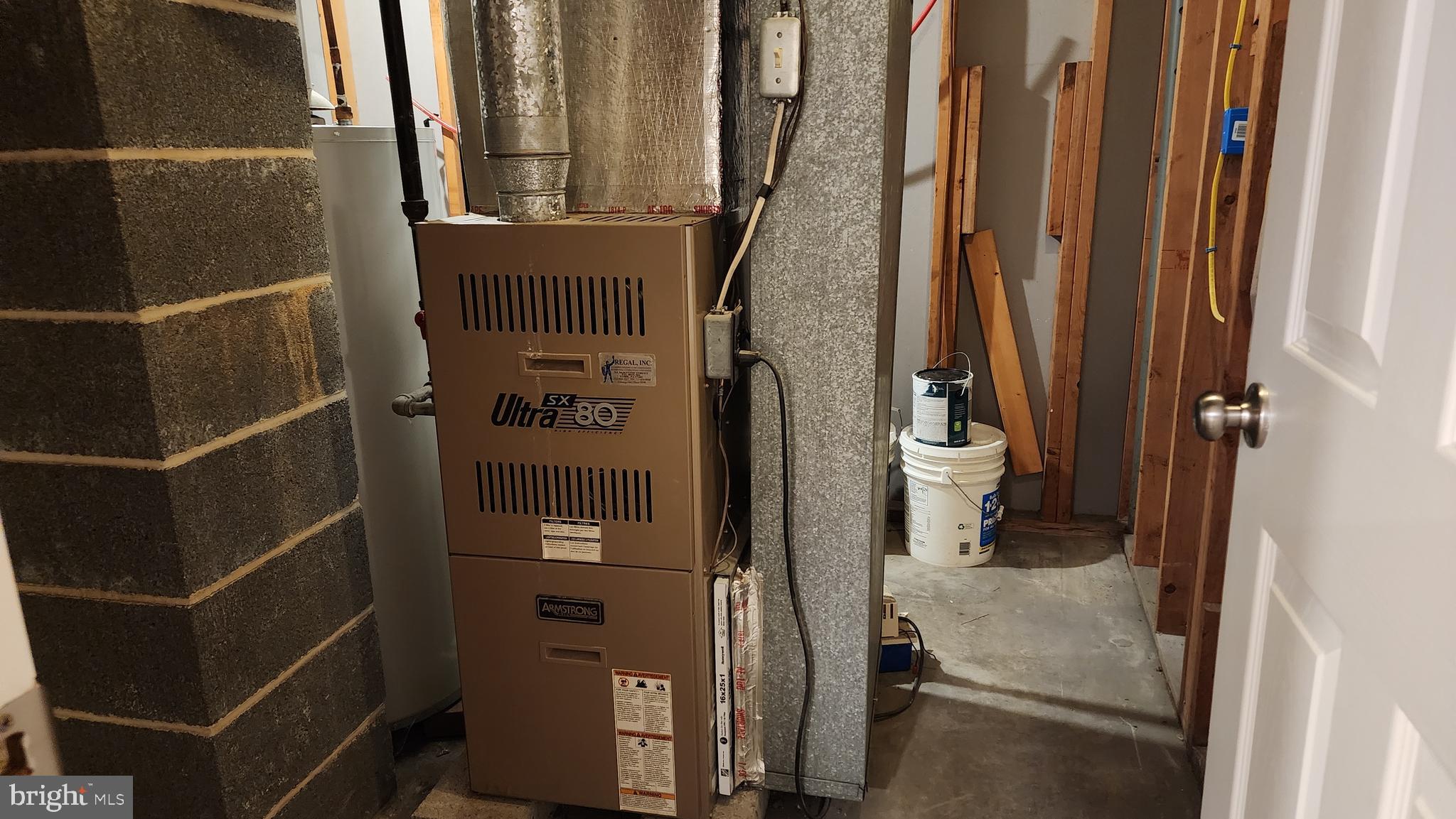 RED LION - Residential