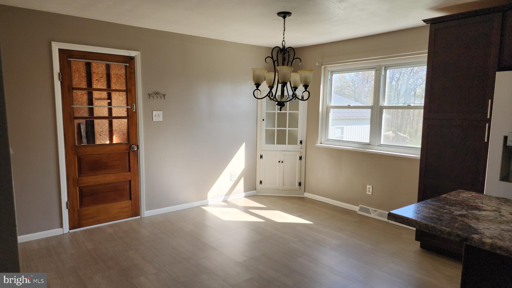 RED LION - Residential