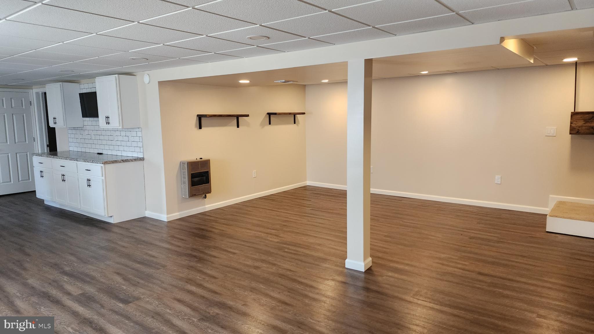 RED LION - Residential