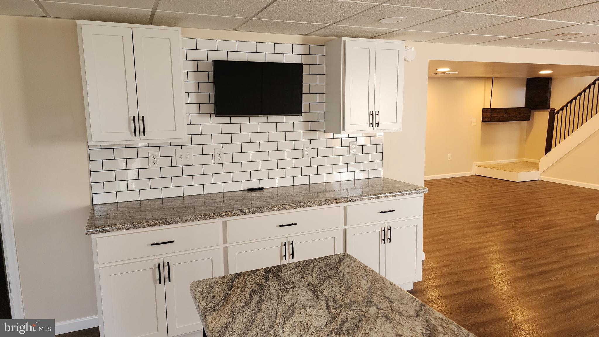 RED LION - Residential