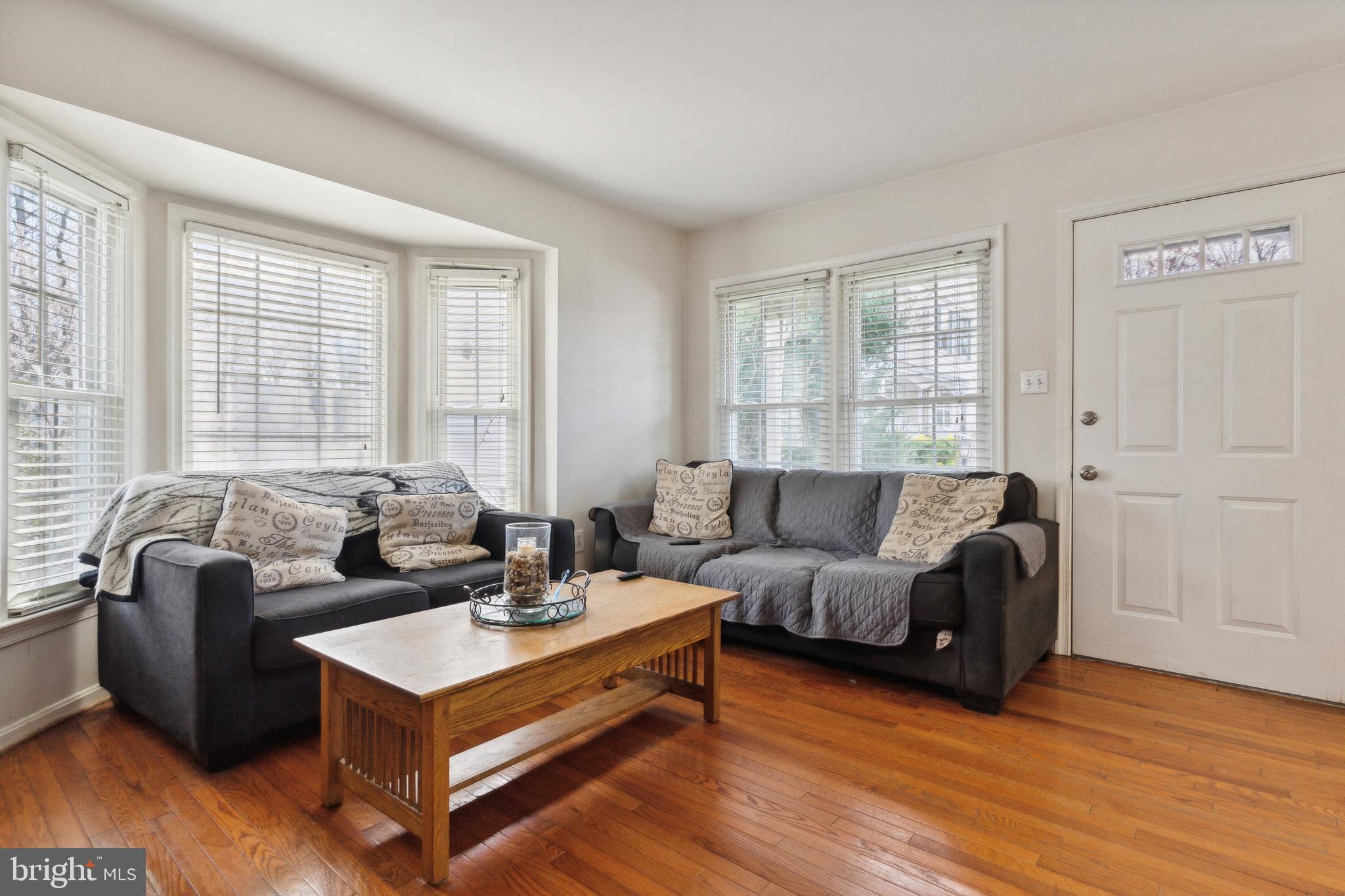 MONTCLAIR - Residential