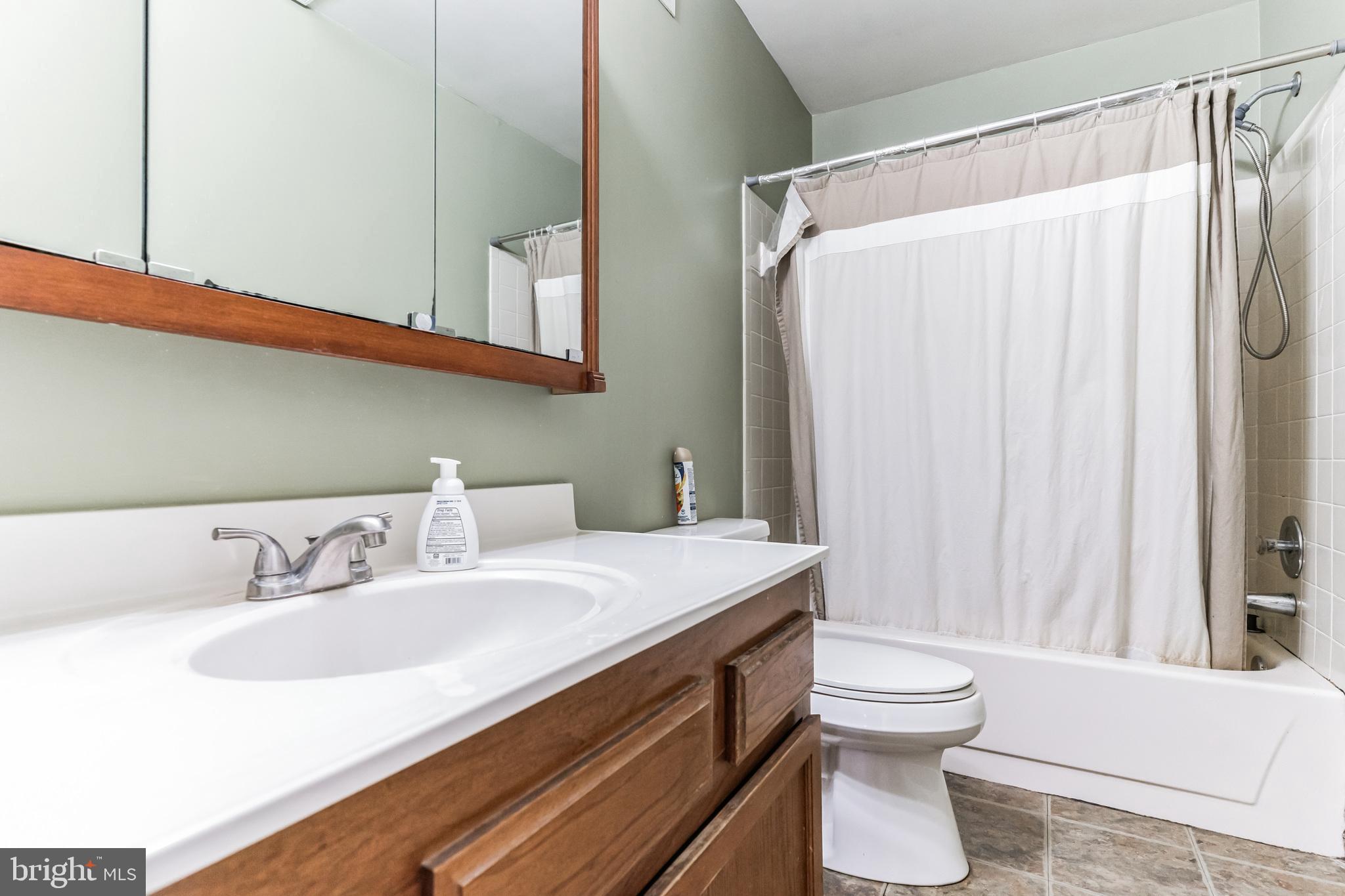 MONTCLAIR - Residential