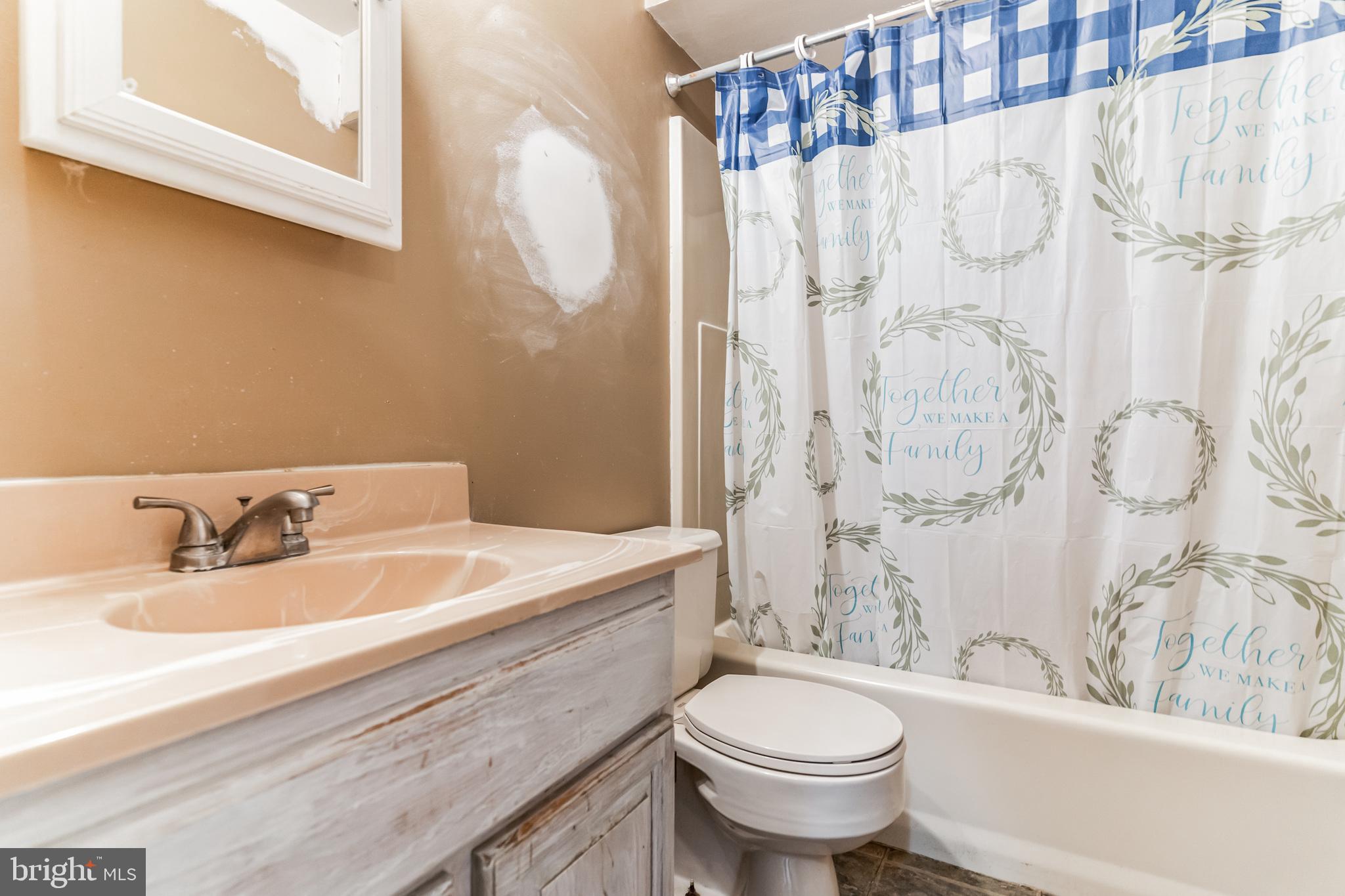 MONTCLAIR - Residential