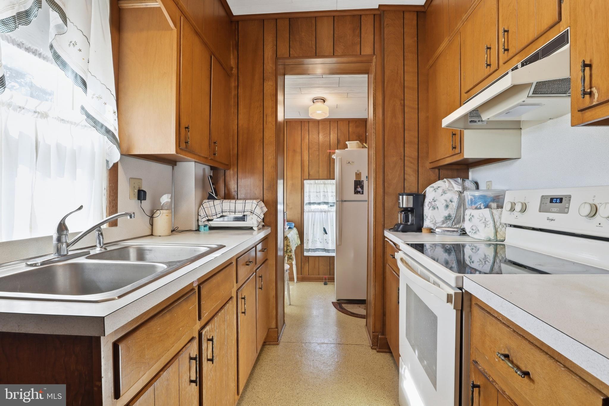 NONE AVAILABLE - Commercial Sale