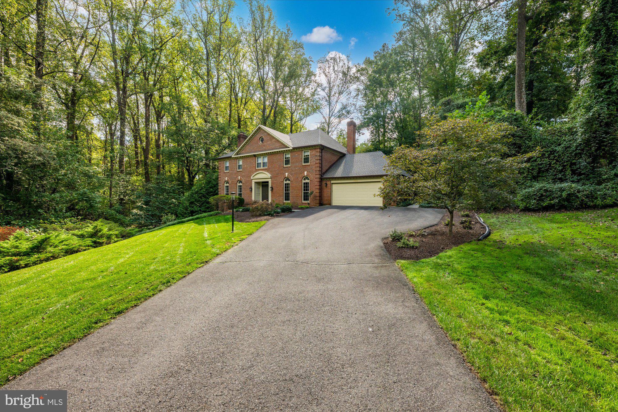 CEDARS OF MC LEAN - Residential