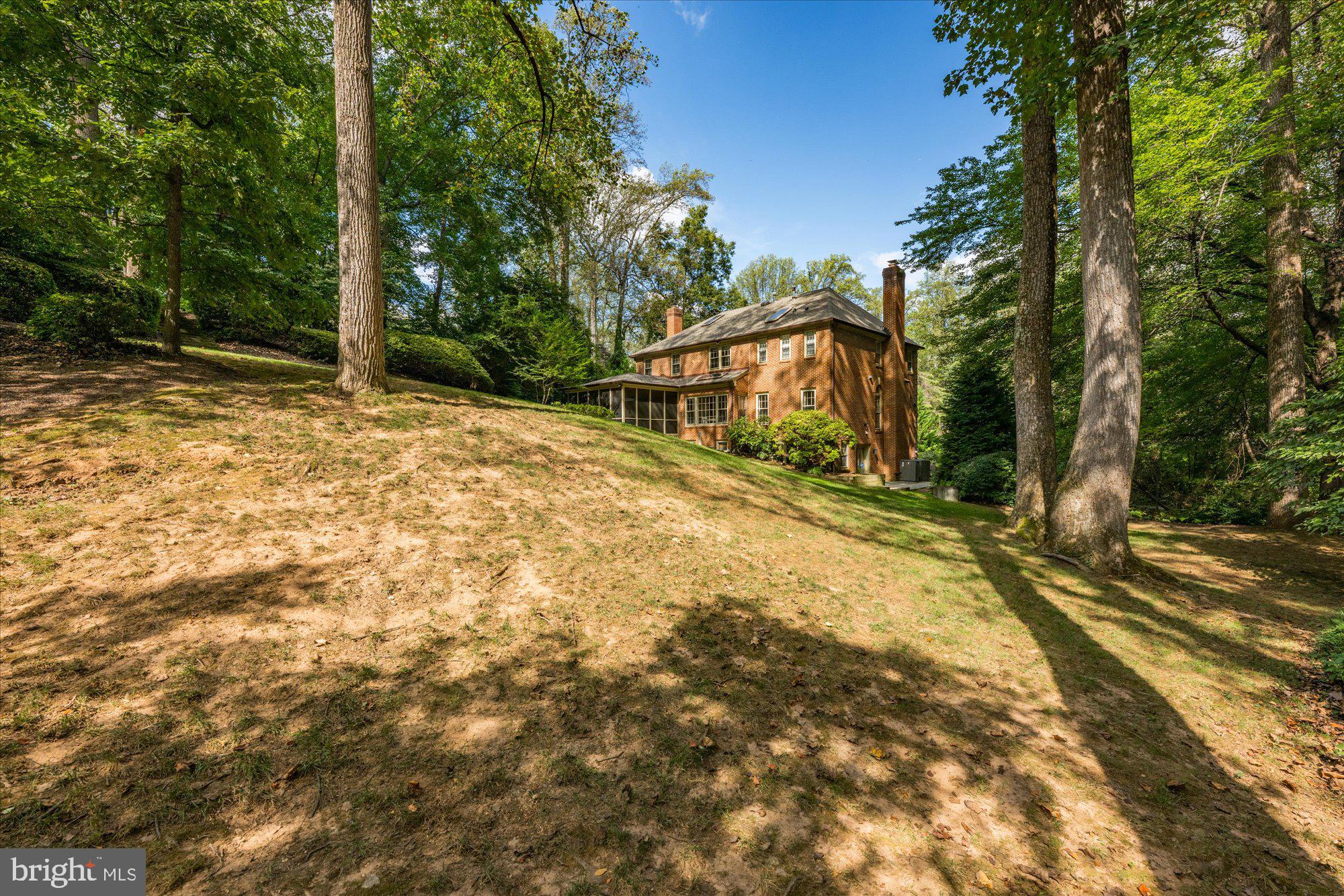 CEDARS OF MC LEAN - Residential