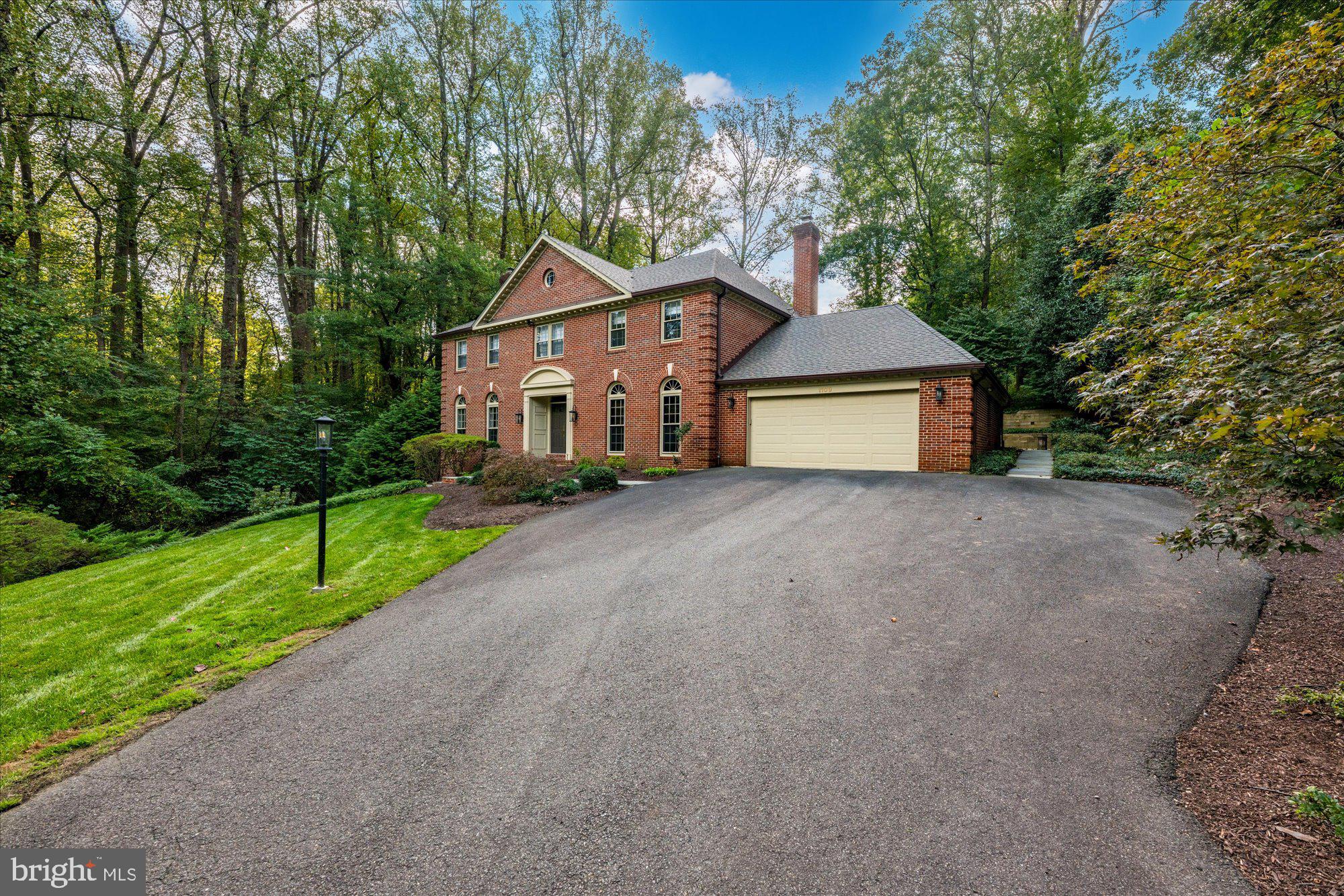 CEDARS OF MC LEAN - Residential