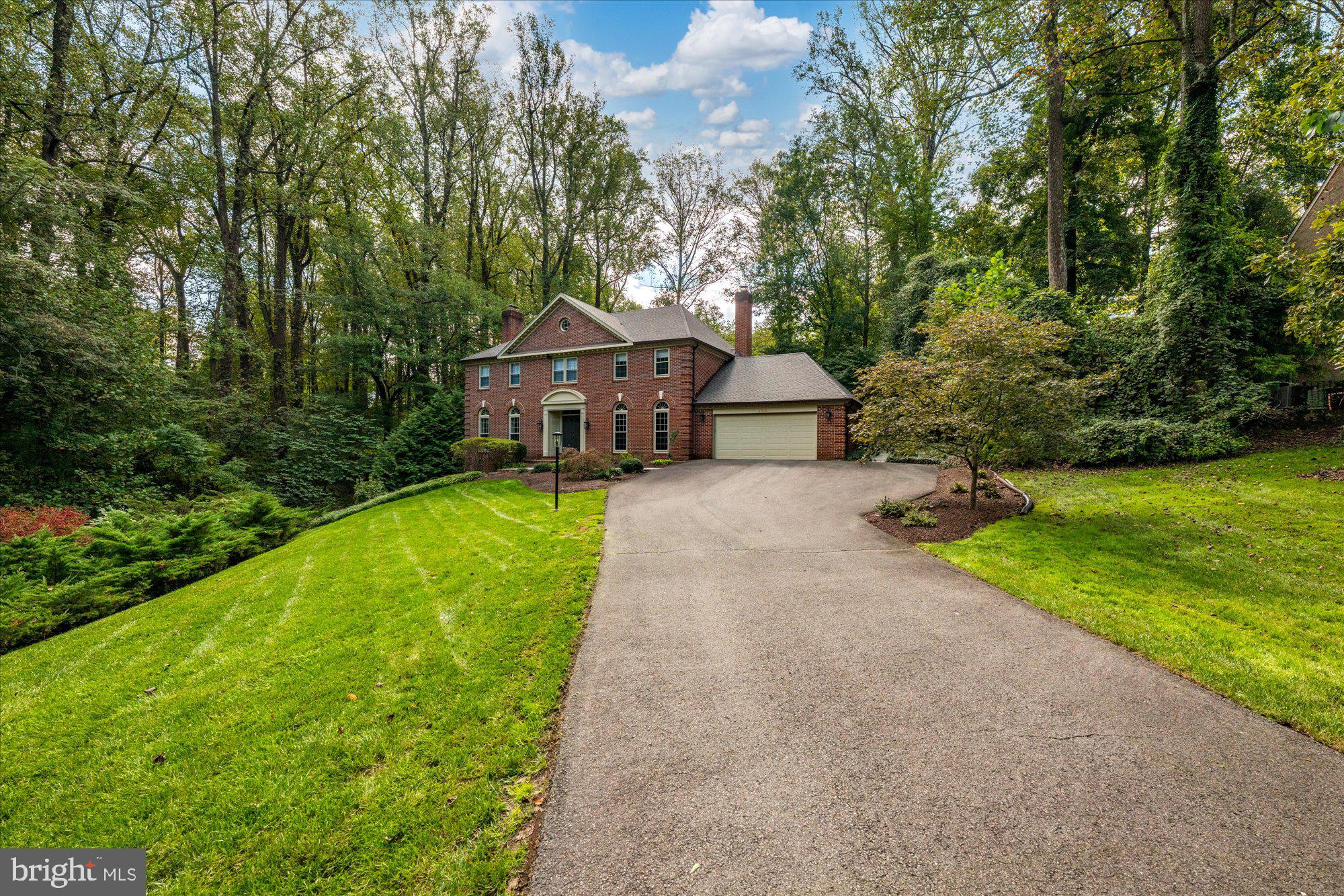 CEDARS OF MC LEAN - Residential