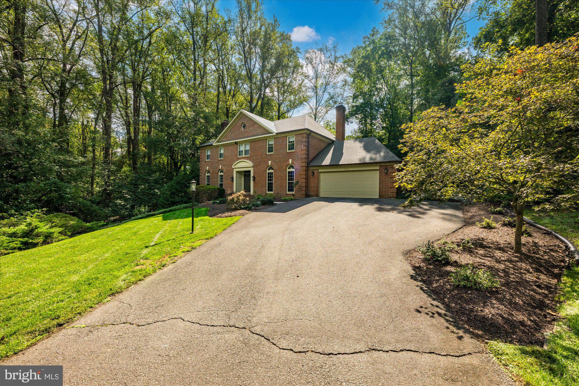 CEDARS OF MC LEAN - Residential