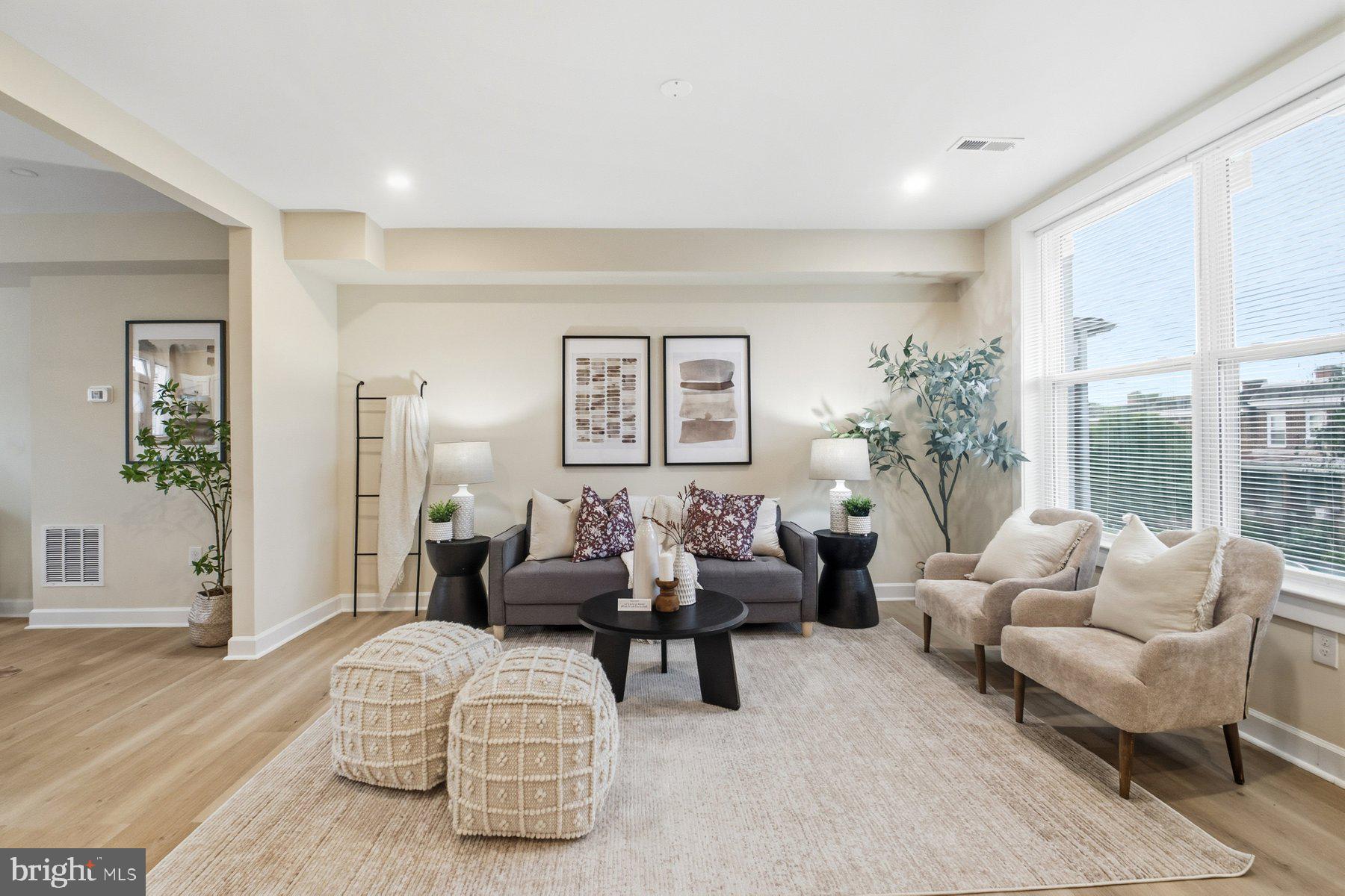 FRANKFORD - Residential