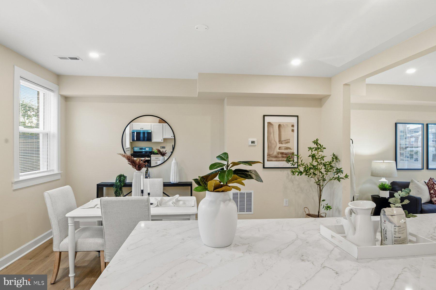 FRANKFORD - Residential