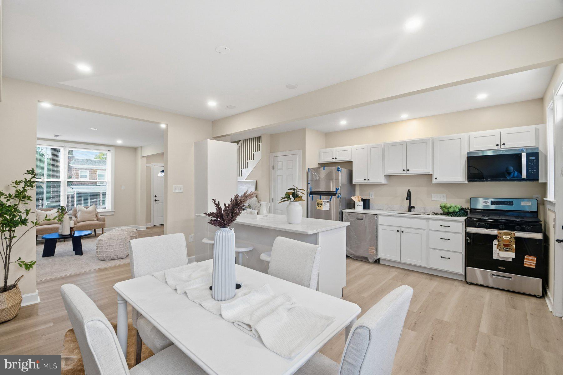 FRANKFORD - Residential