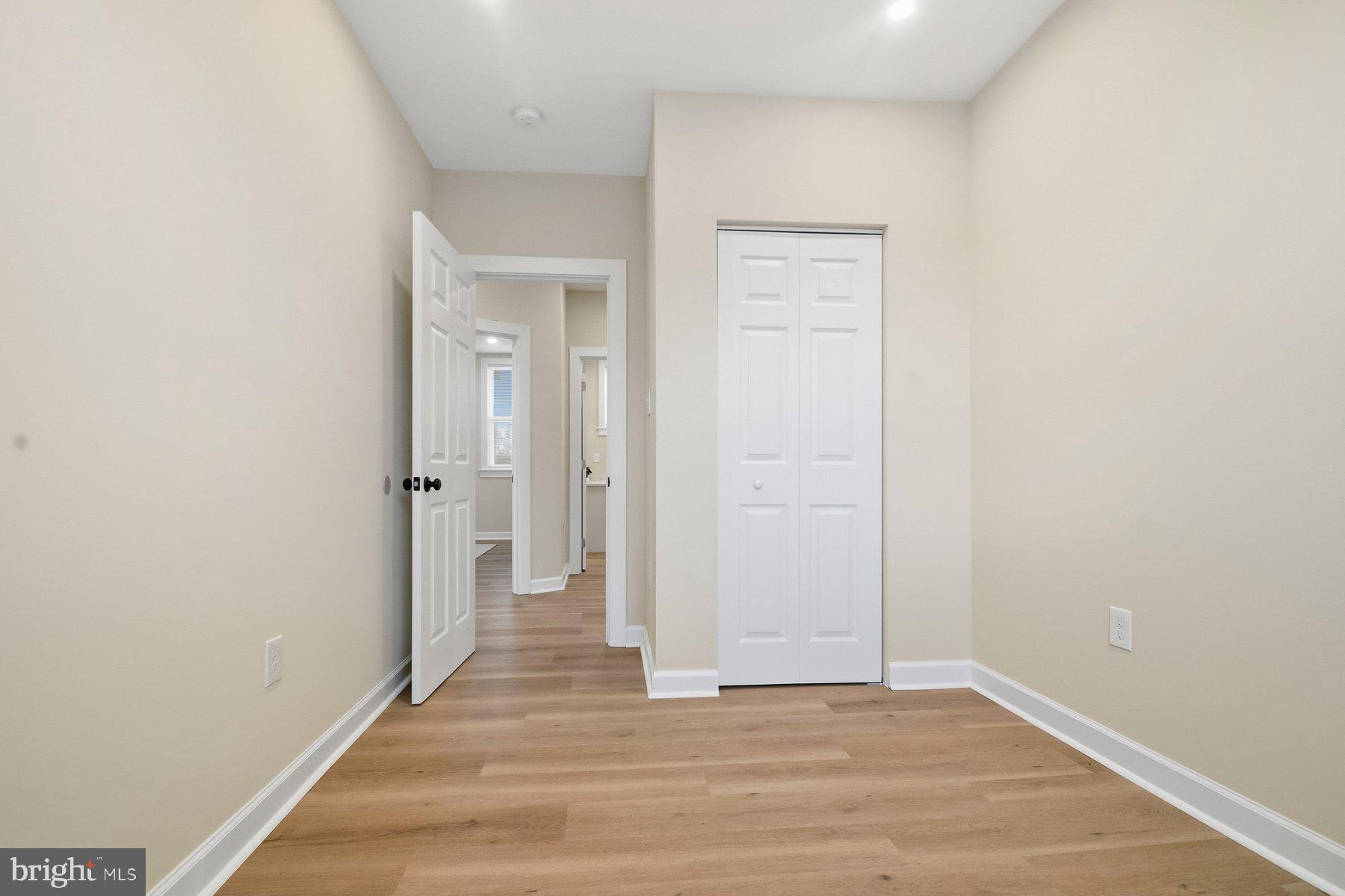 FRANKFORD - Residential