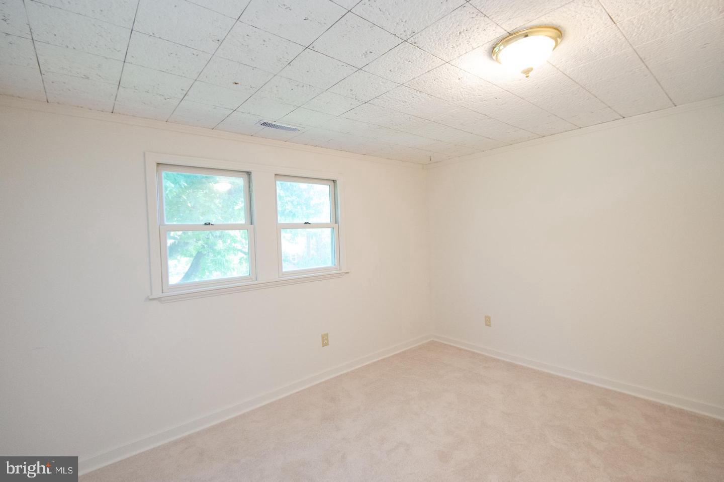 ALGONQUIN - Residential