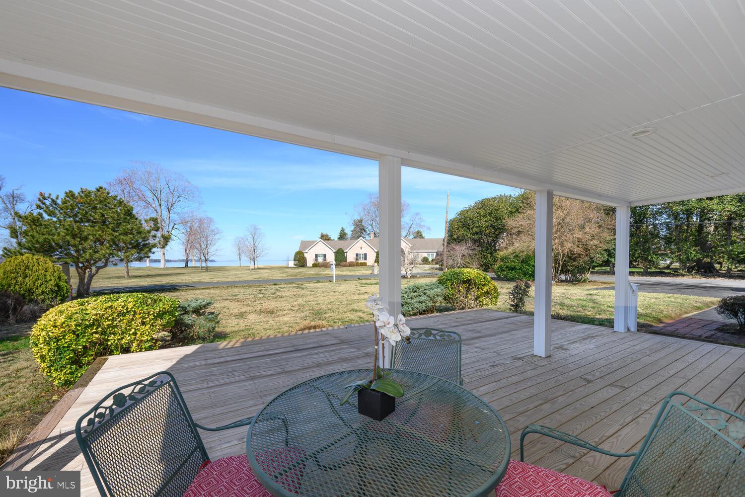 ALGONQUIN - Residential