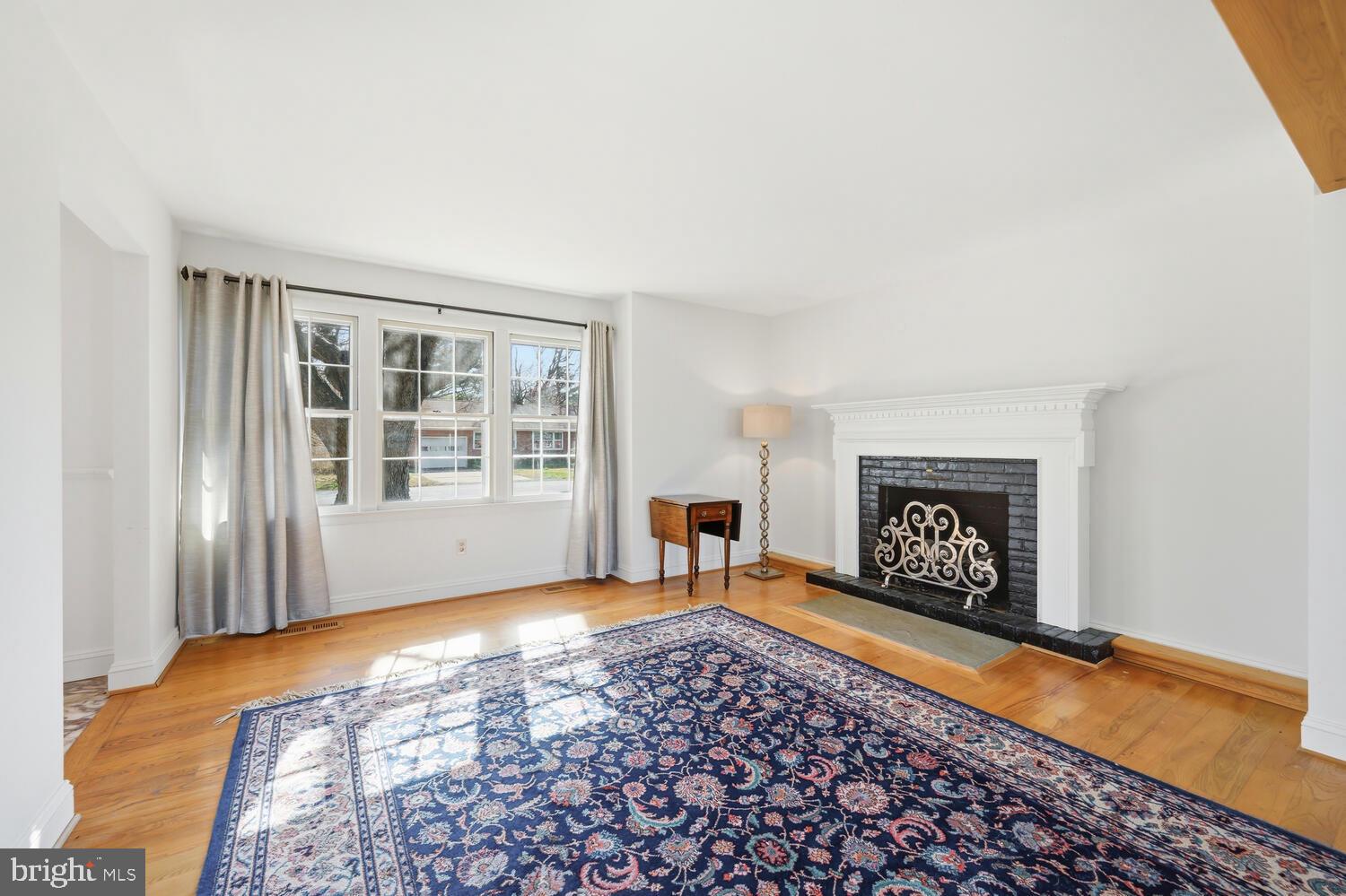 ALGONQUIN - Residential