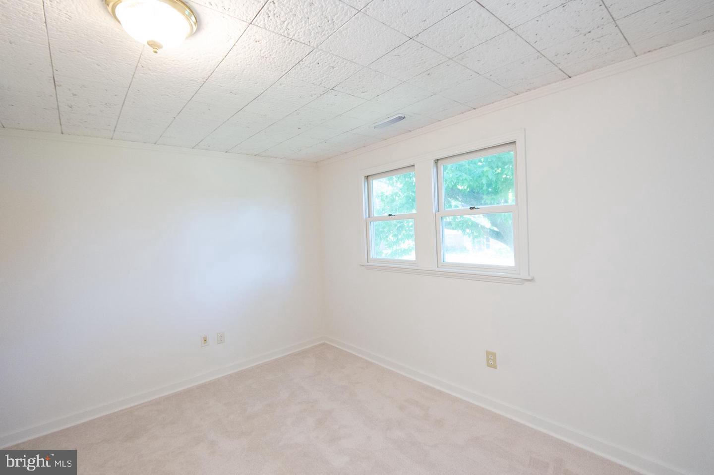 ALGONQUIN - Residential