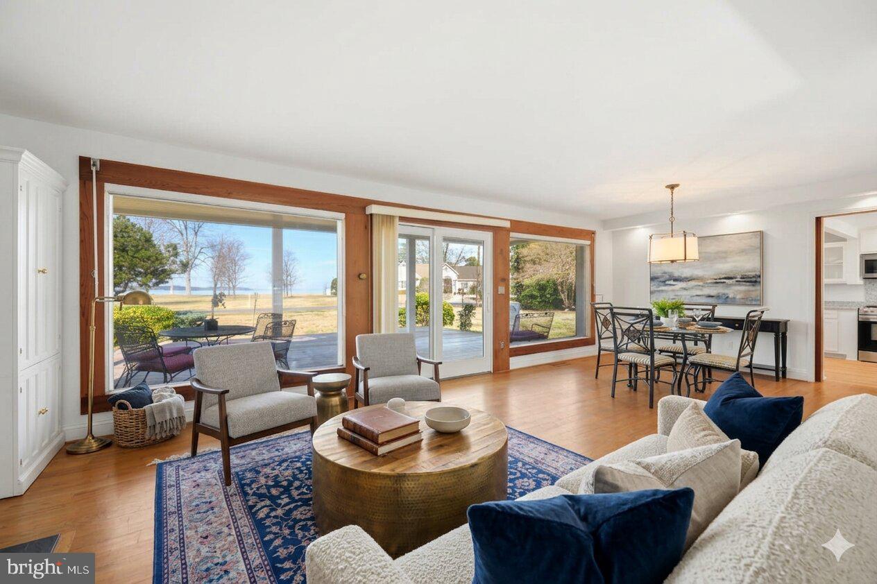 ALGONQUIN - Residential