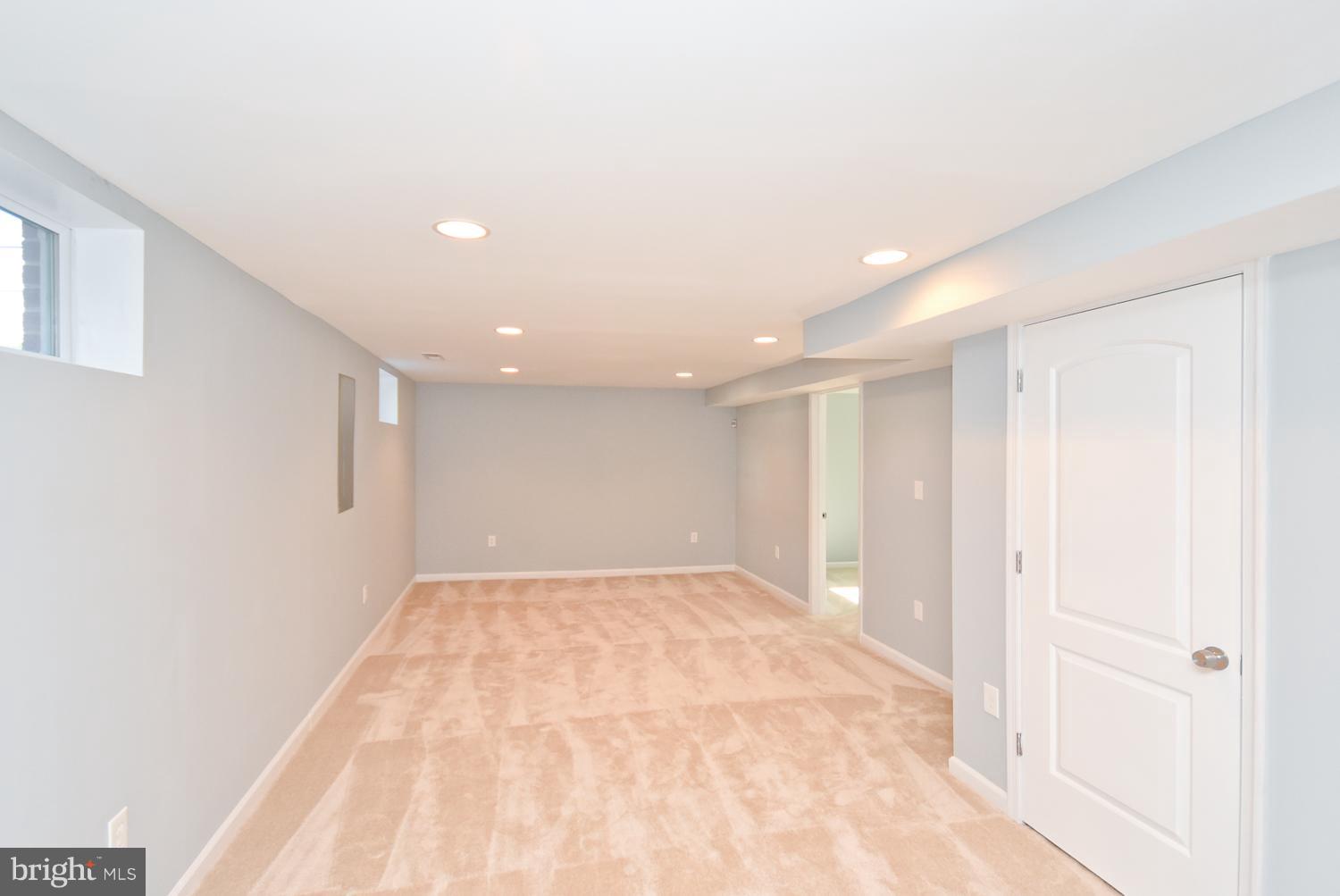 SWANLAND HEIGHTS - Residential