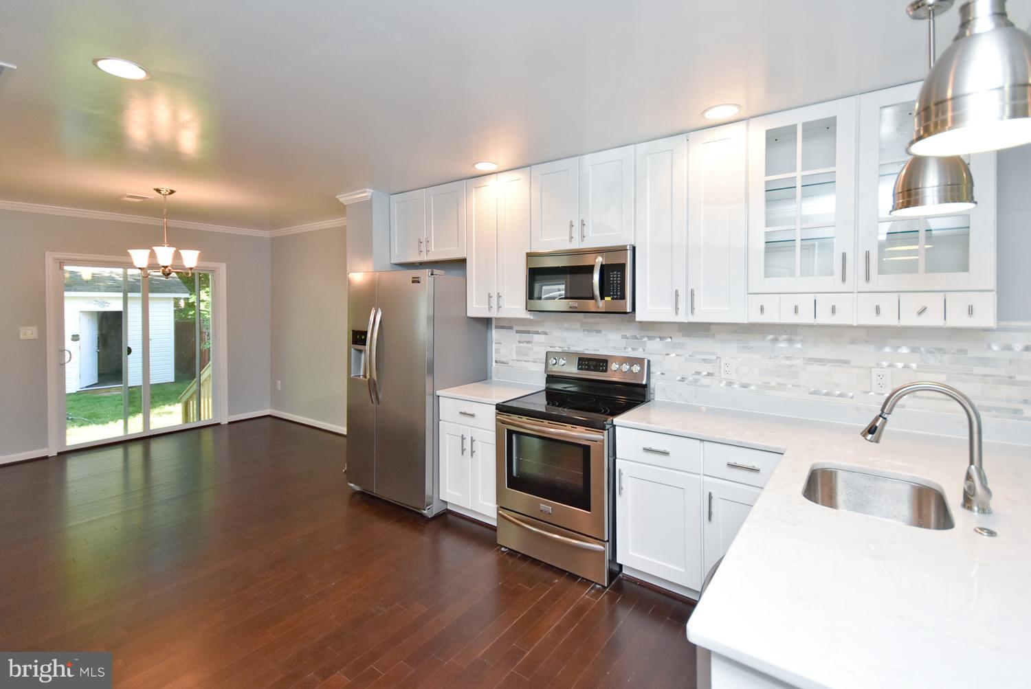 SWANLAND HEIGHTS - Residential