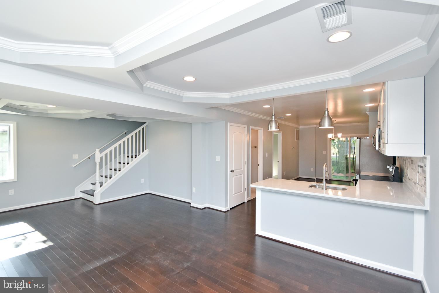 SWANLAND HEIGHTS - Residential