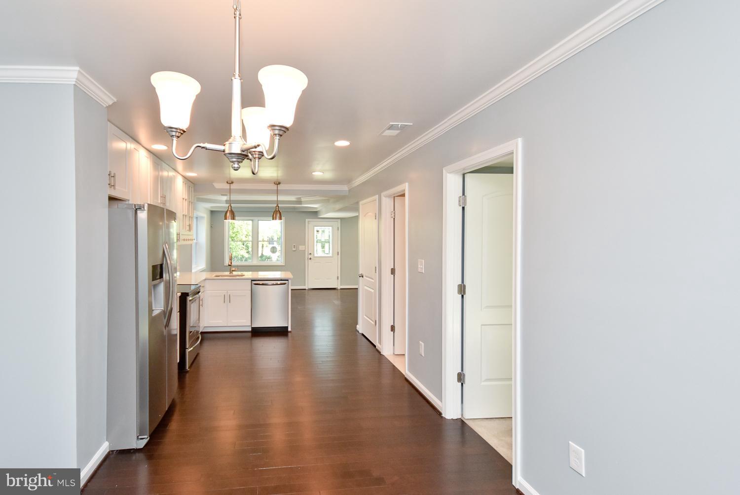 SWANLAND HEIGHTS - Residential