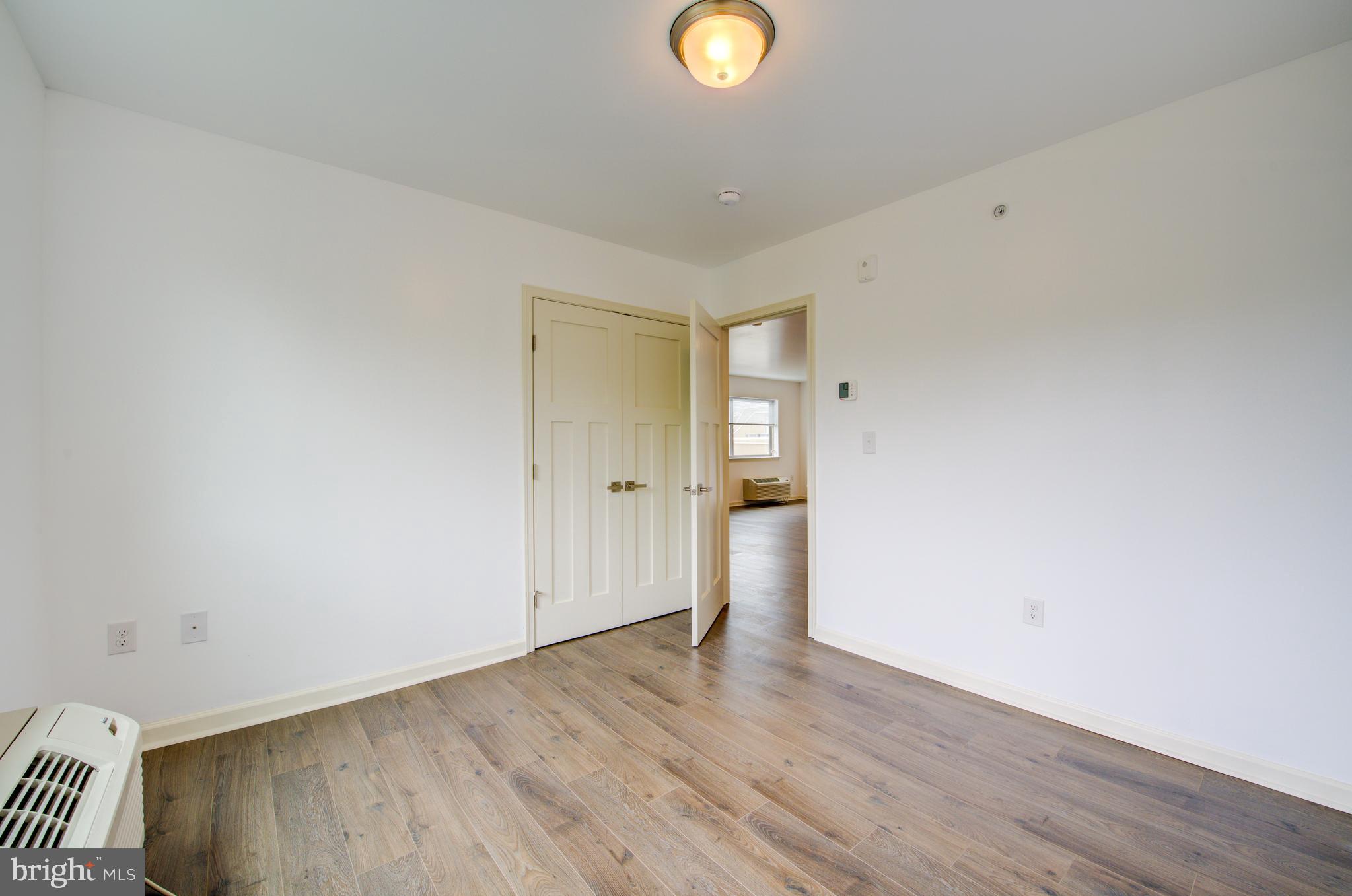 ROXBOROUGH - Residential Lease