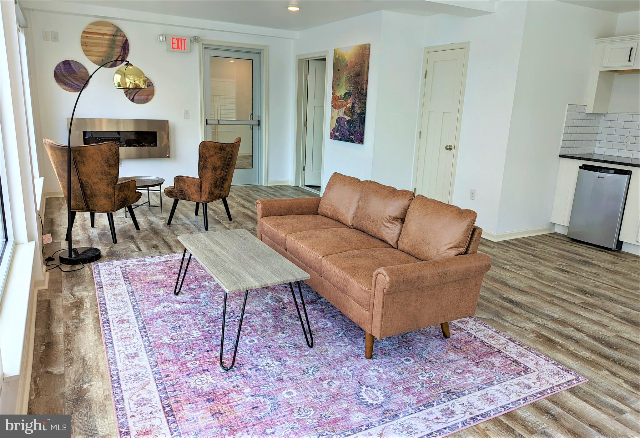 ROXBOROUGH - Residential Lease