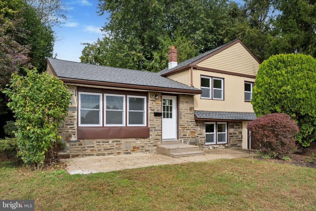 Photo of 11022 Ferndale Street, PHILADELPHIA, PA 19116 (MLS # PAPH2548596)